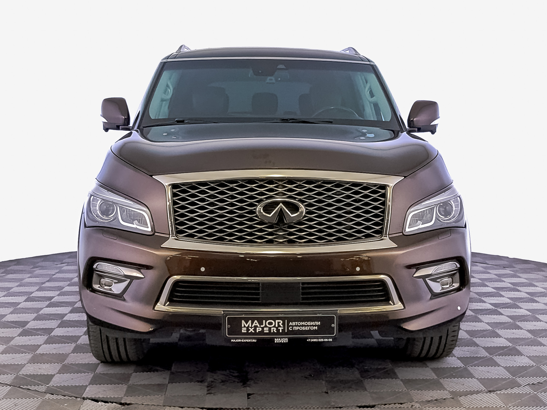 INFINITI QX80 5.60 (405 л.с), автомат, 2017, пробег 125 973 км