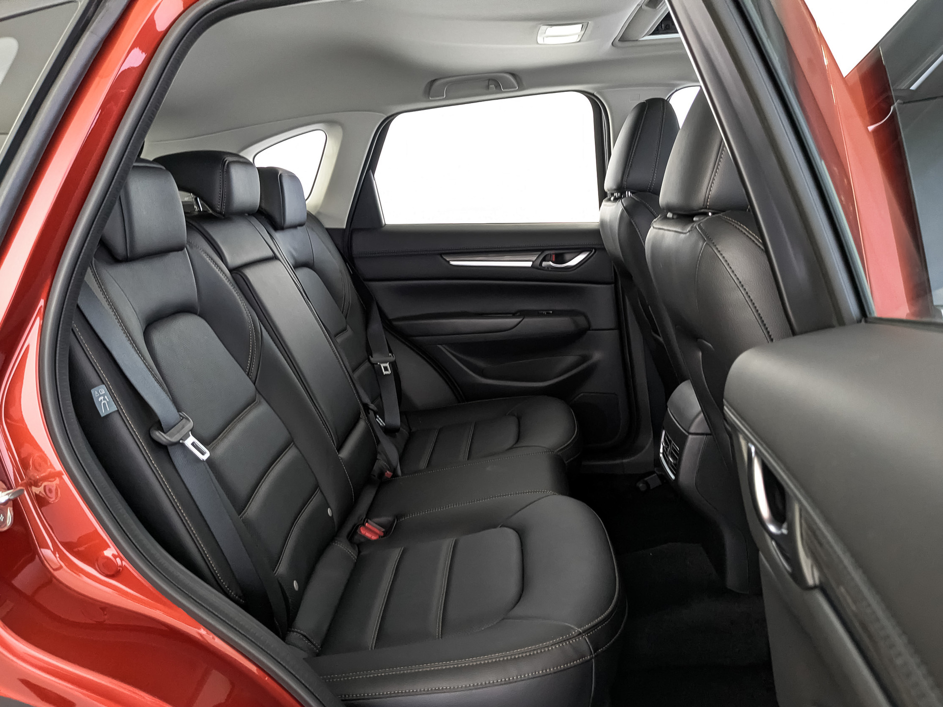 Фото Mazda CX-5 Supreme 2.0L/155 6AT 2WD
