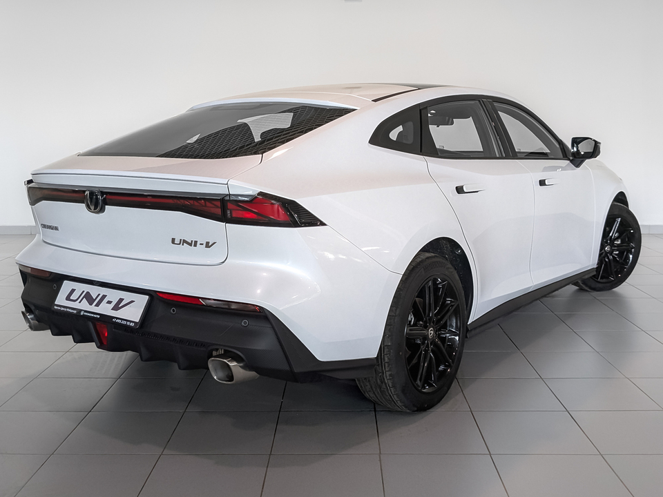 Changan UNI-V Tech 1.5T/181 7RT 5L