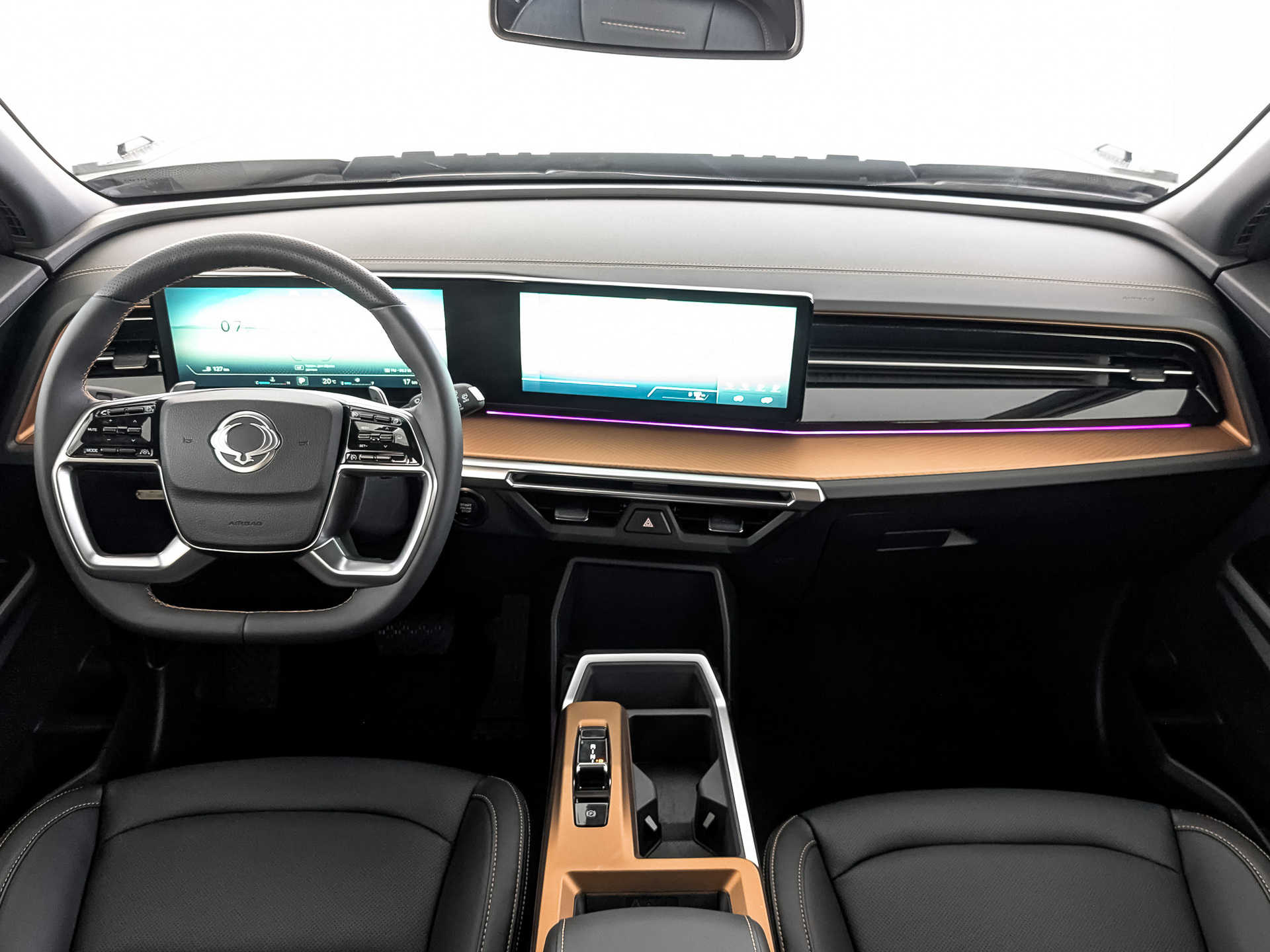 Фото KGM Torres Icon 1.5T/163 6AT 4WD