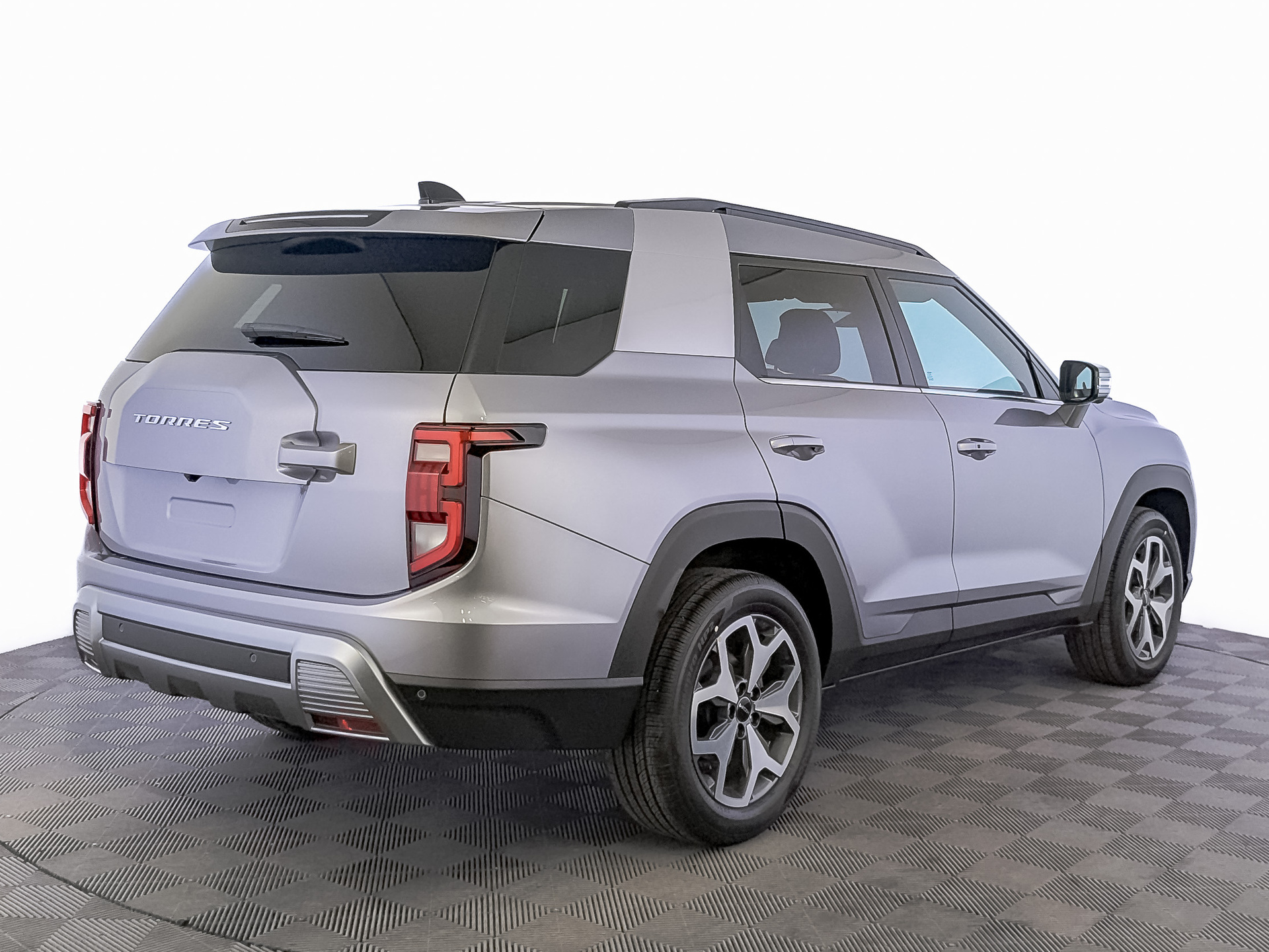 Фото KGM Torres Icon 1.5T/163 6AT 4WD