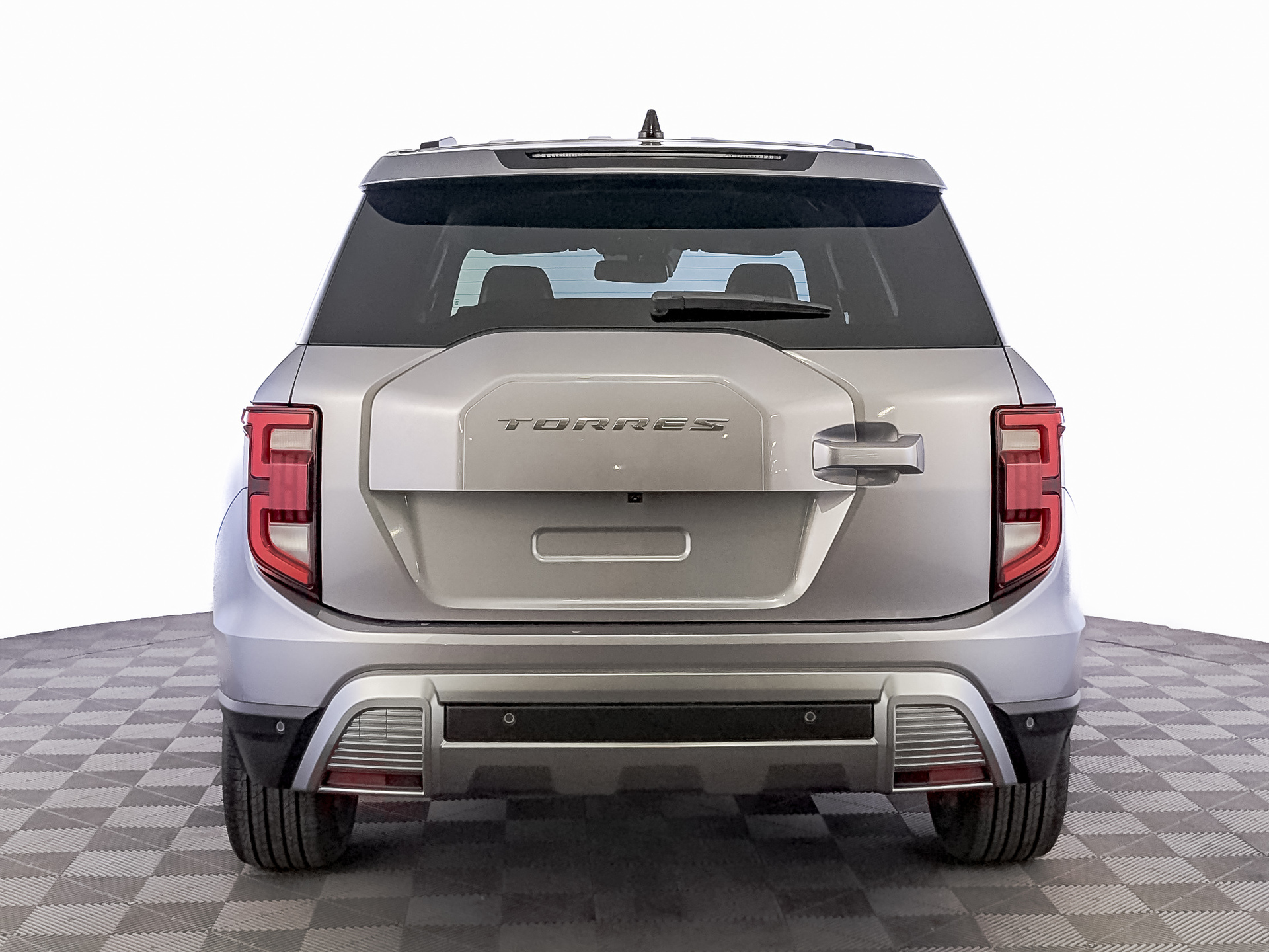 Фото KGM Torres Icon 1.5T/163 6AT 4WD