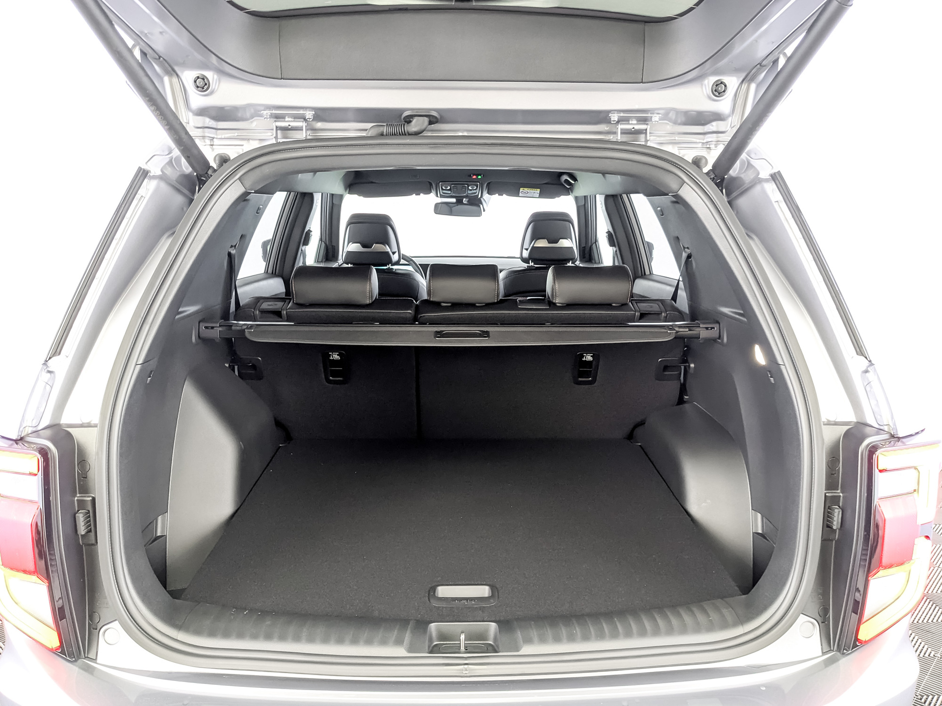 Фото KGM Torres Icon 1.5T/163 6AT 4WD