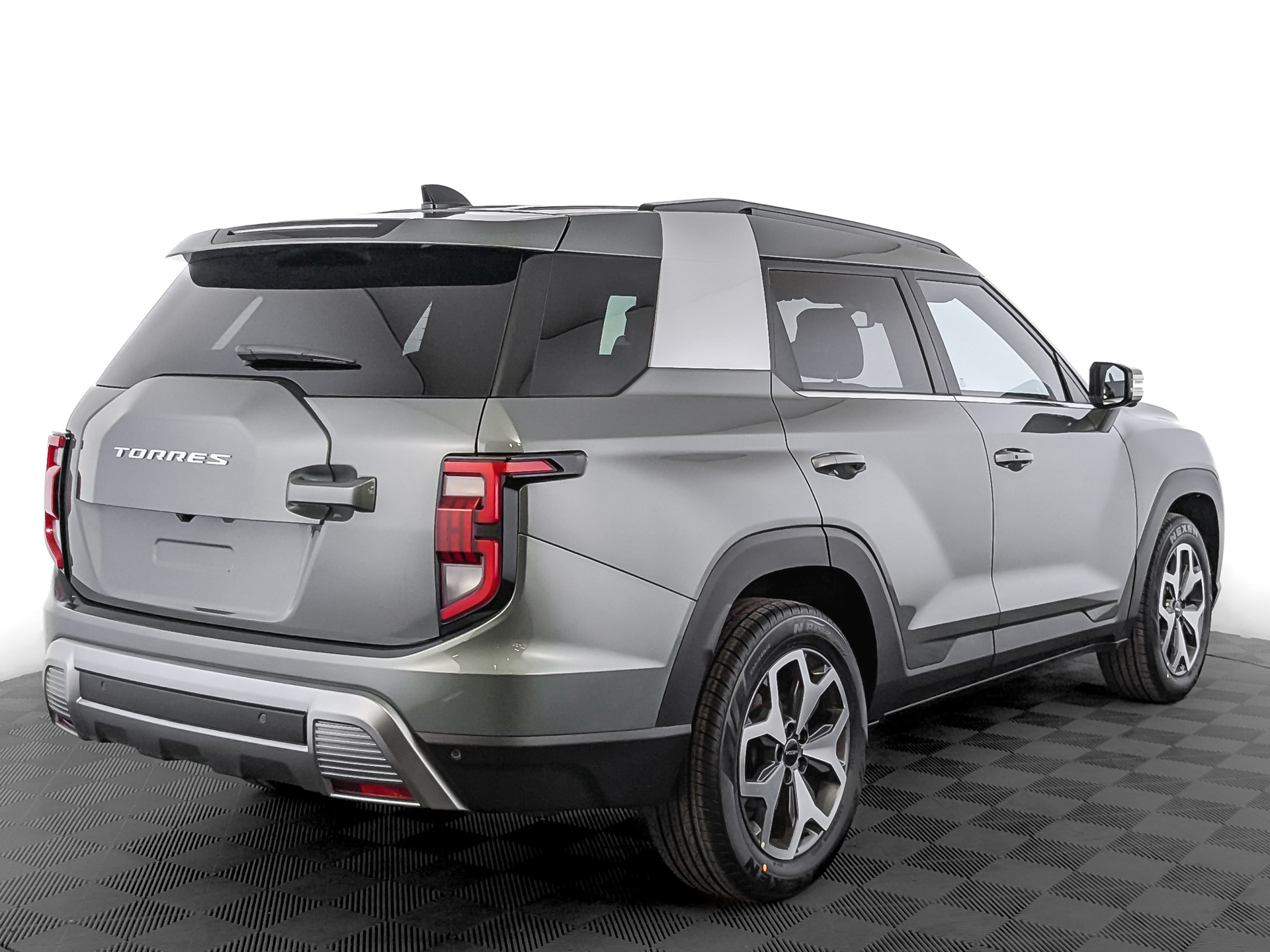 Фото KGM Torres Icon 1.5T/163 6AT 4WD