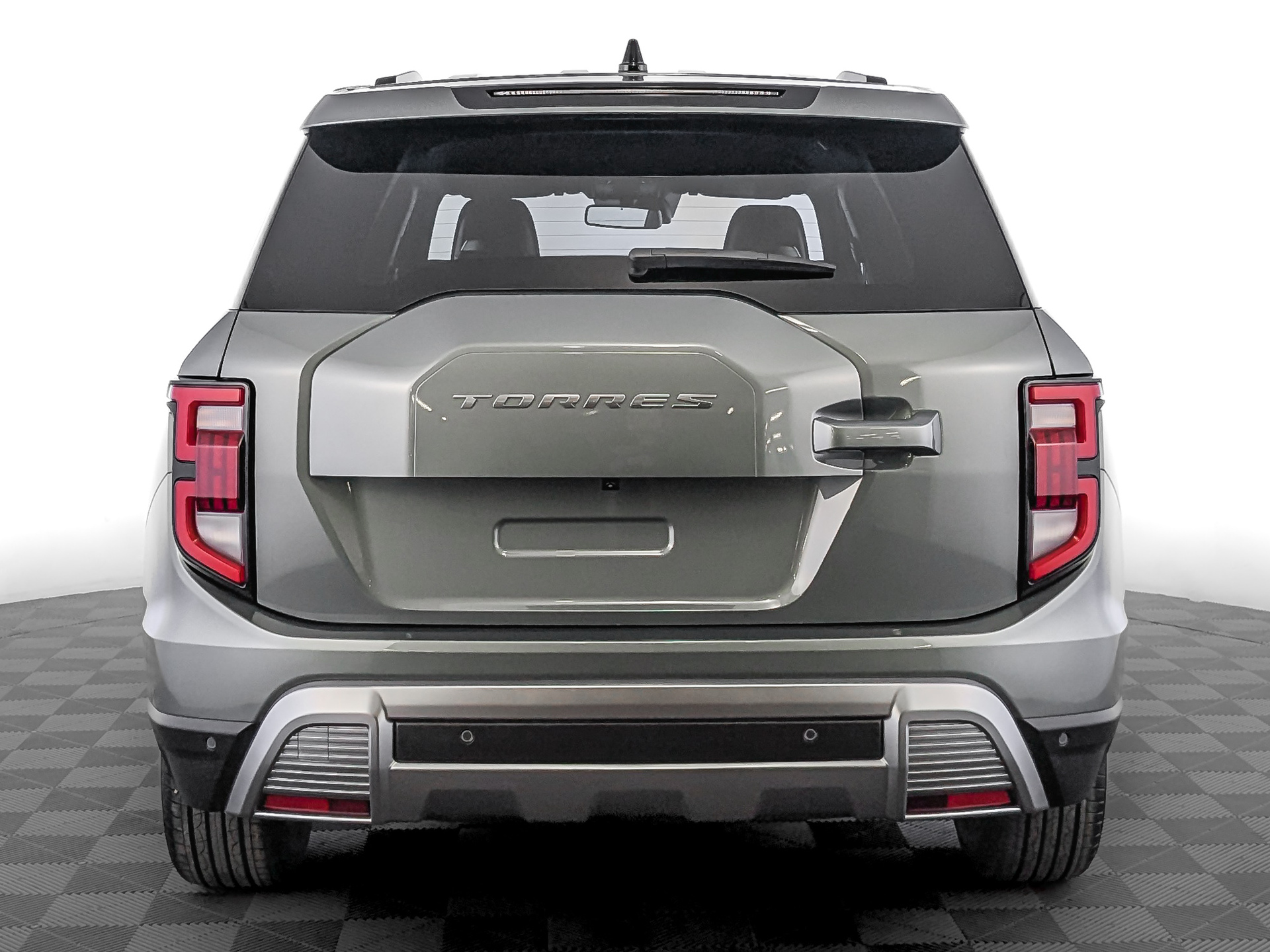 Фото KGM Torres Icon 1.5T/163 6AT 4WD