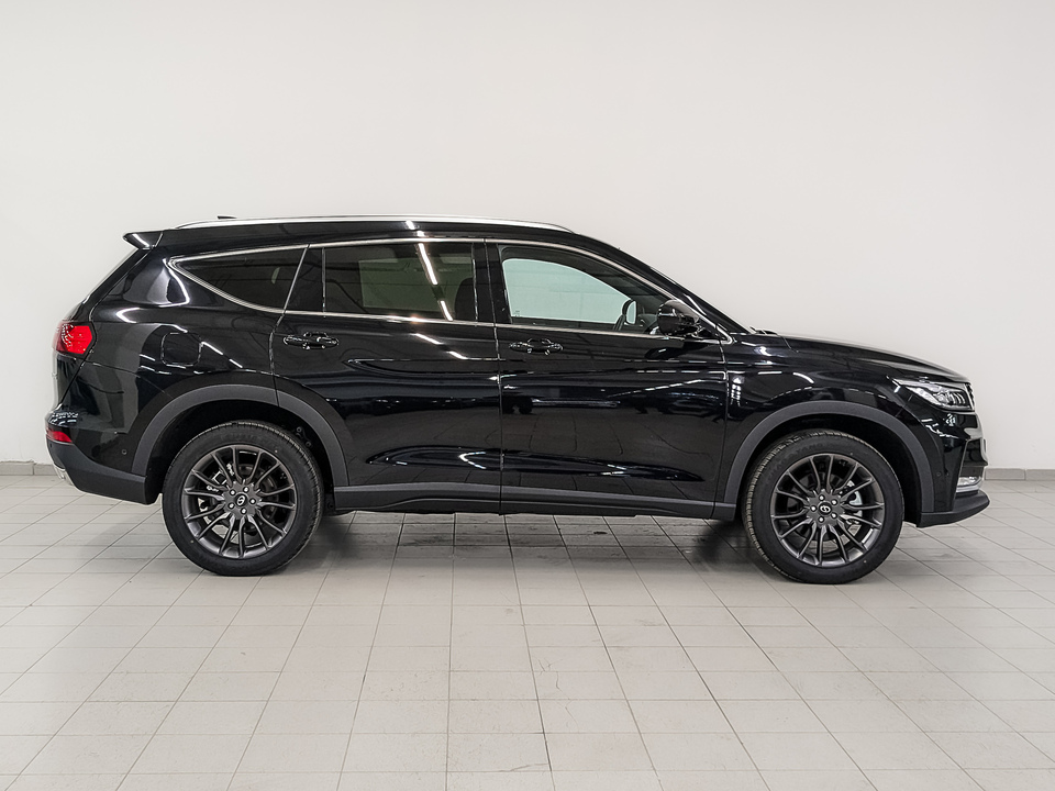 DongFeng DFSK Fengon ix7 Luxury 2.0T/220 6AT 4WD