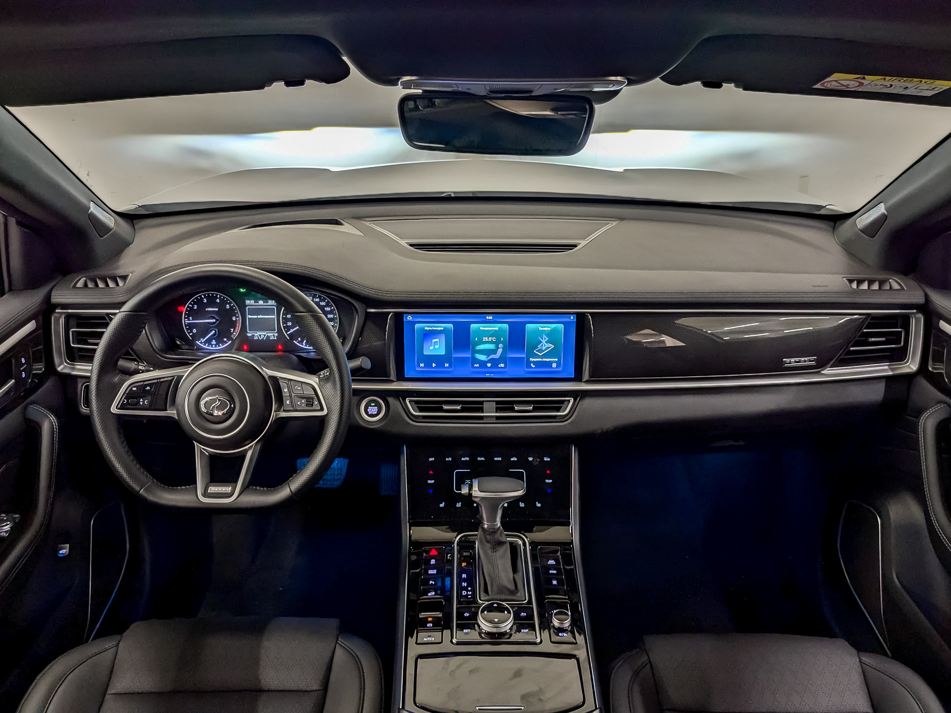 Фото DongFeng DFSK Fengon ix7 Luxury 2.0T/220 6AT 4WD