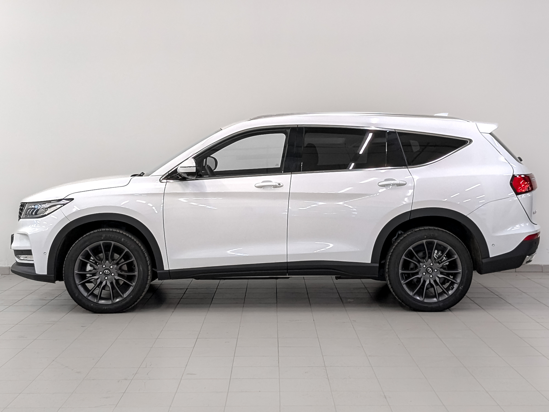 Фото DongFeng DFSK Fengon ix7 Luxury 2.0T/220 6AT 4WD
