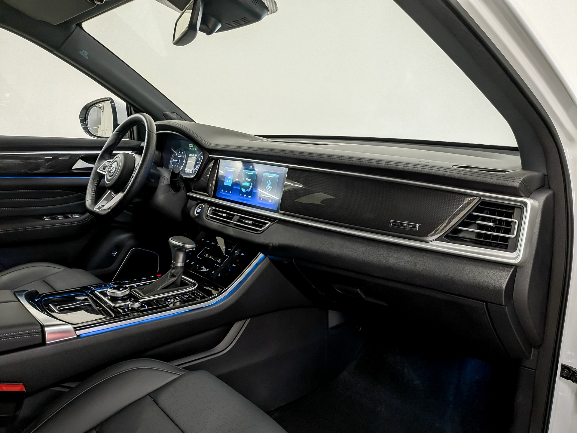 Фото DongFeng DFSK Fengon ix7 Luxury 2.0T/220 6AT 4WD