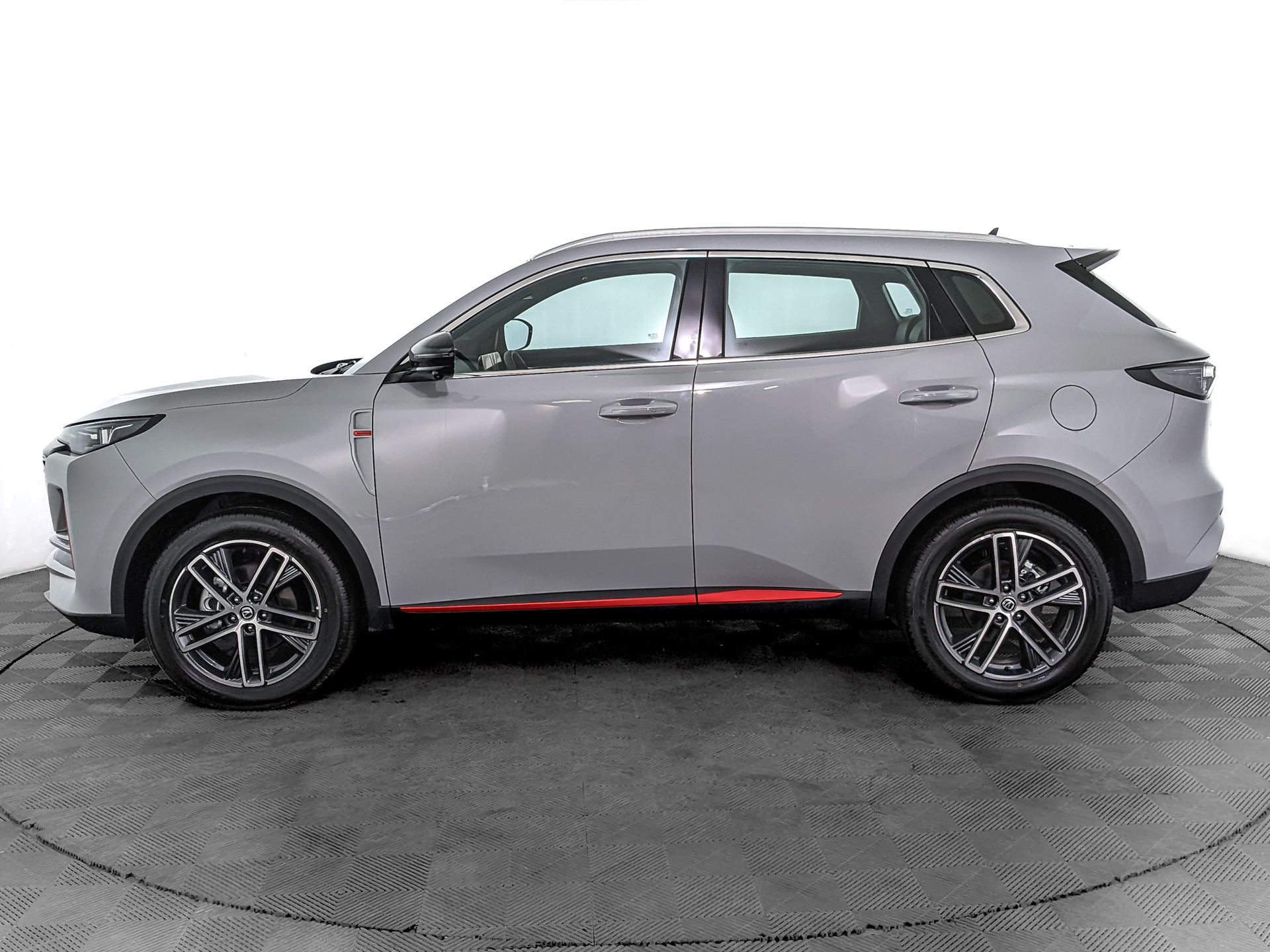 Фото Changan UNI-S Техно+ 1.5T/181 7RT Передний привод