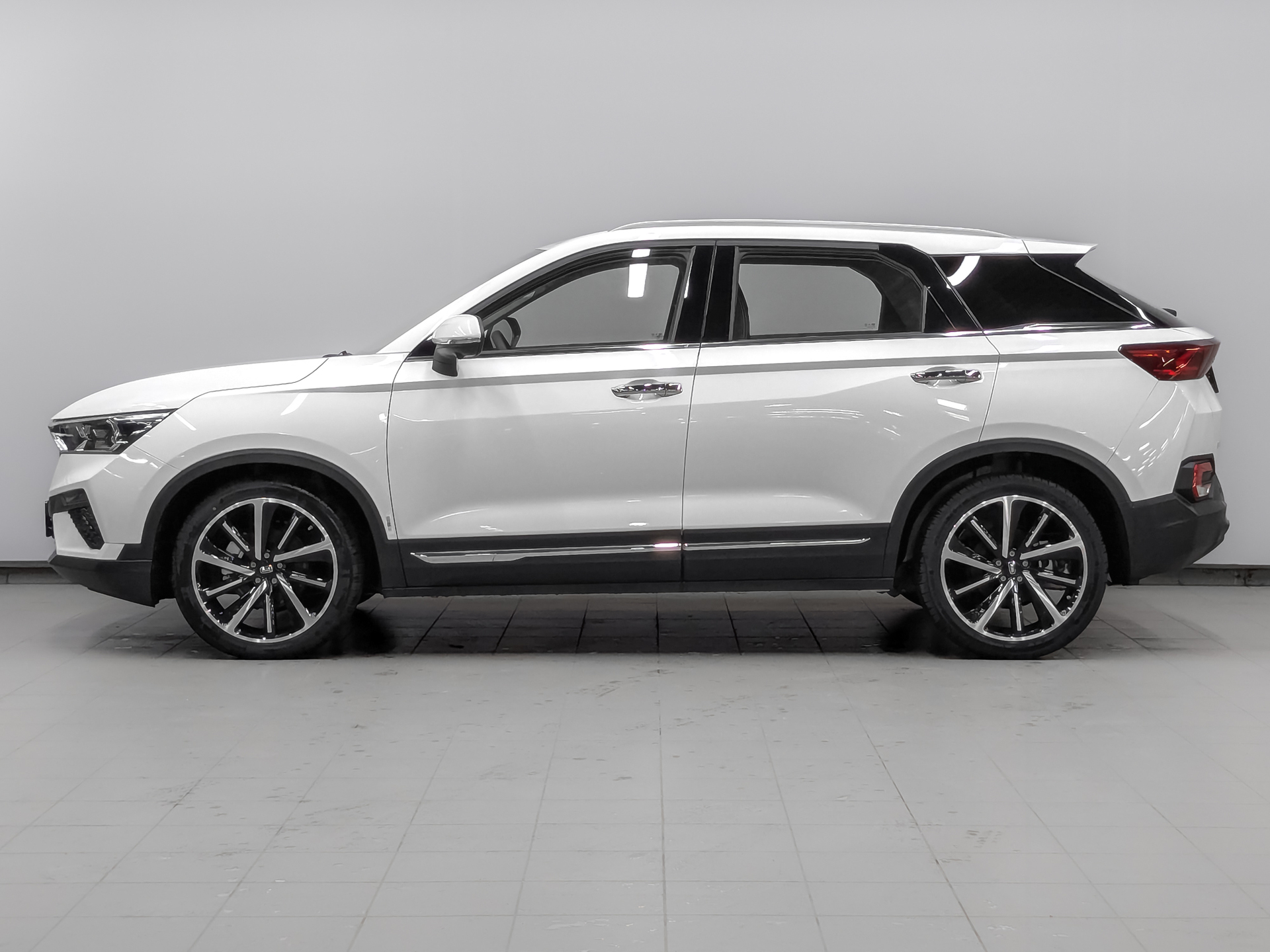 Фото FAW Bestune T77 Prestige Plus 1.5T/160 7RT 2WD