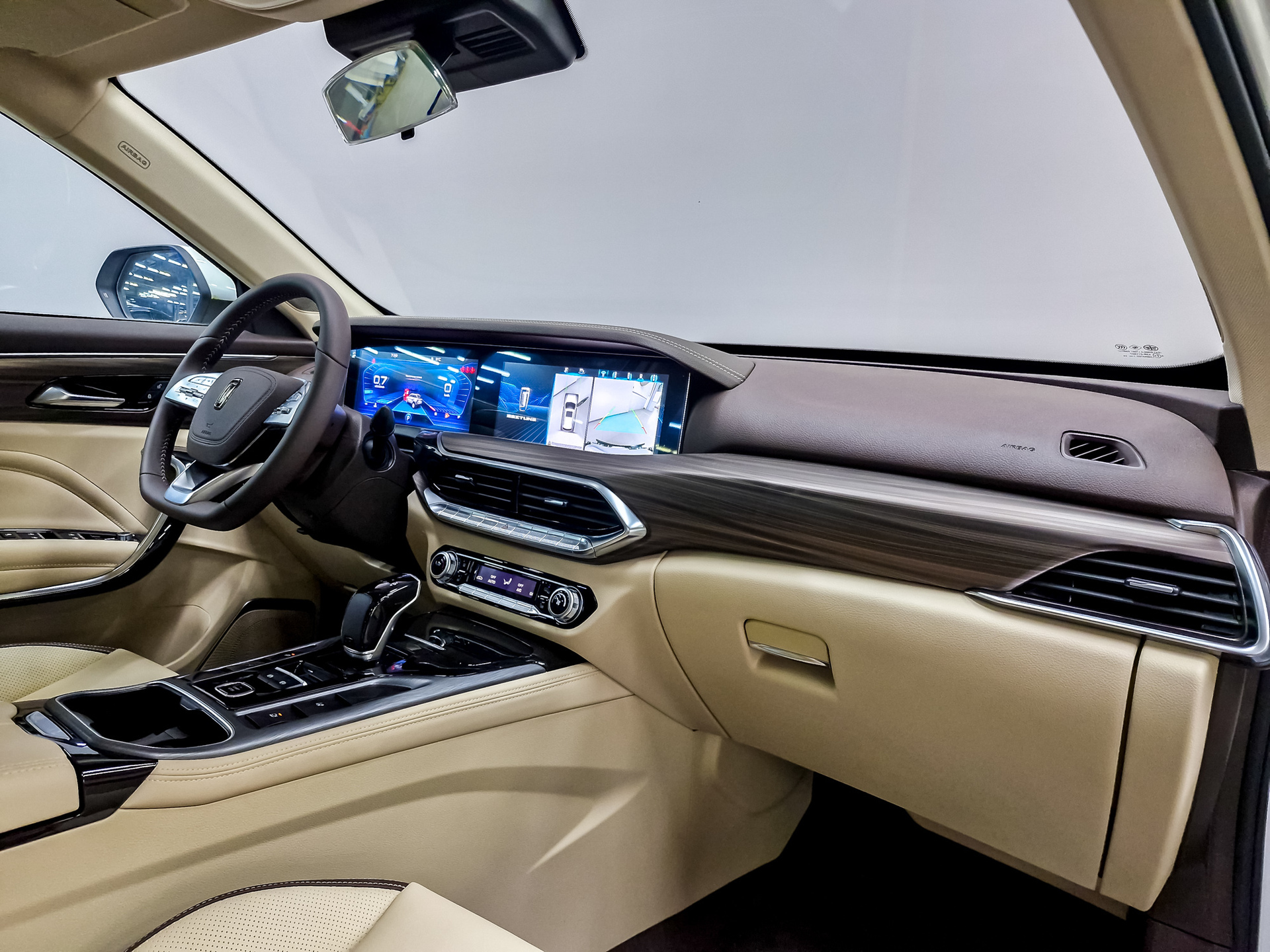 Фото FAW Bestune T77 Prestige Plus 1.5T/160 7RT 2WD