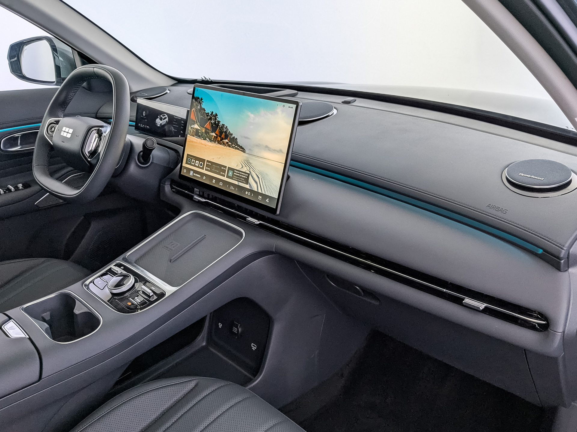 Фото Geely EX5 EM-i PHEV Max 1.5H/167 DHT 18.4кВт 2WD