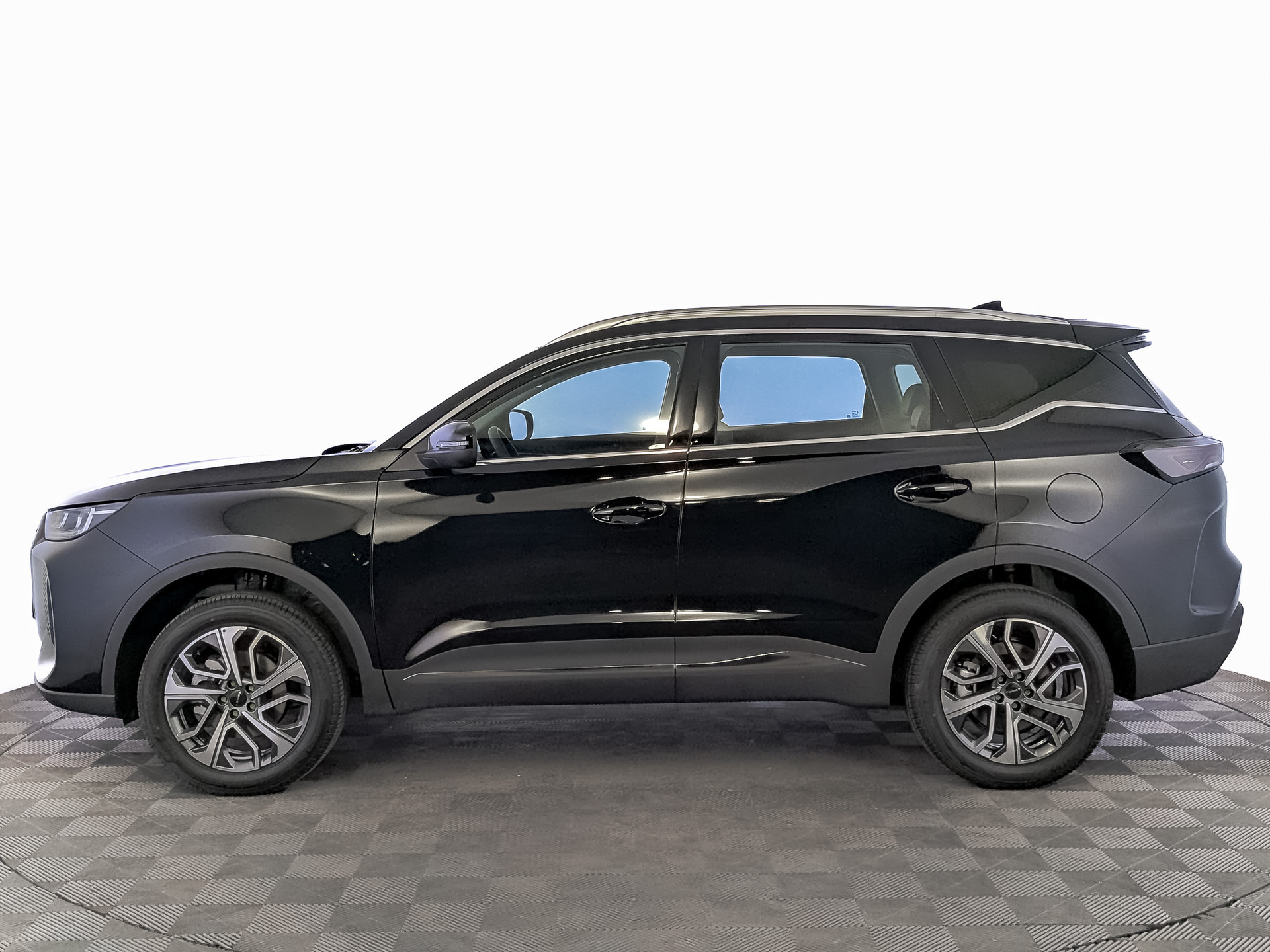 Фото Tenet T7 Active 1.6T/150 7RT 4WD