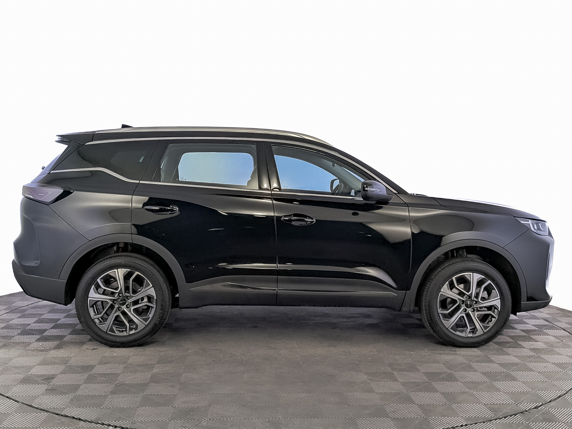 Фото Tenet T7 Active 1.6T/150 7RT 4WD
