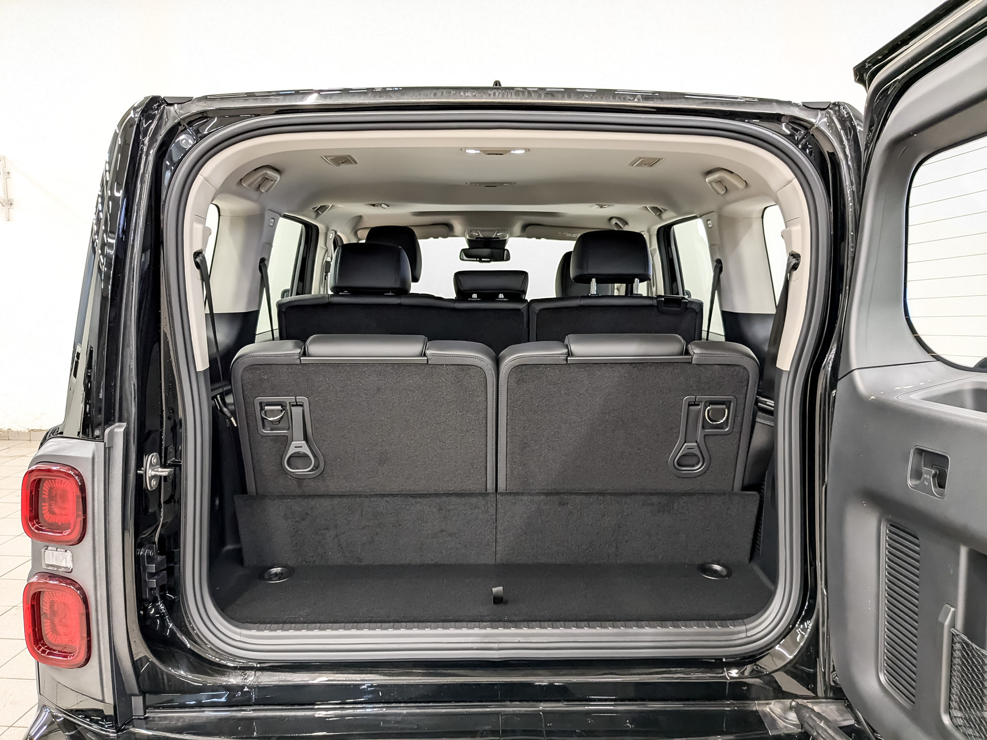 Фото Haval H9 Elite 2.0T/218 8AT 4WD