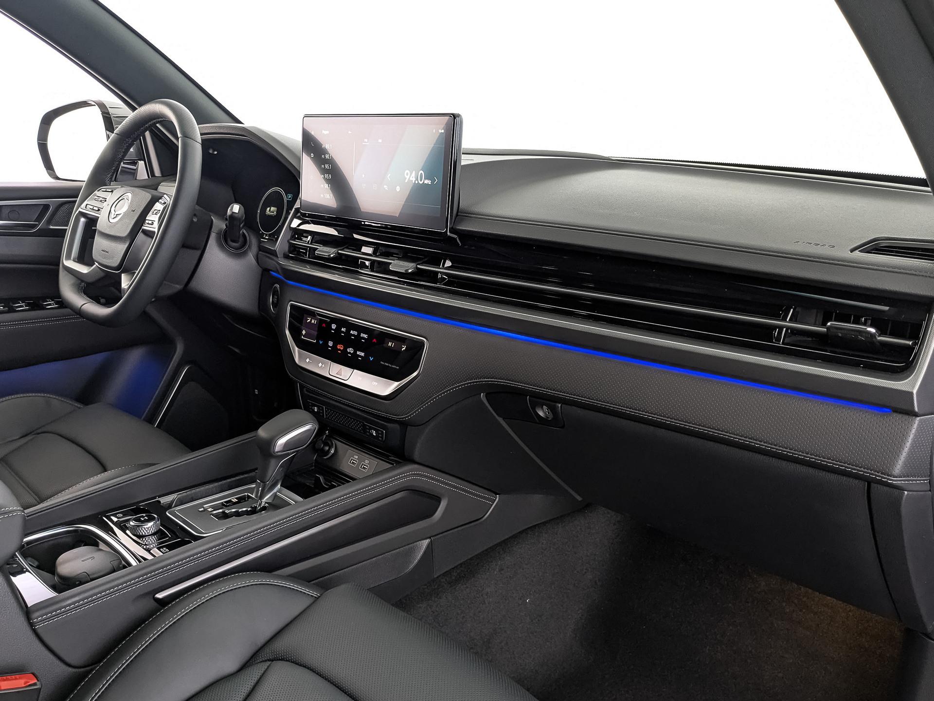 Фото KGM Rexton Icon 2.0T/225 6AT 4WD