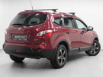 Nissan Qashqai+2 JJ10E