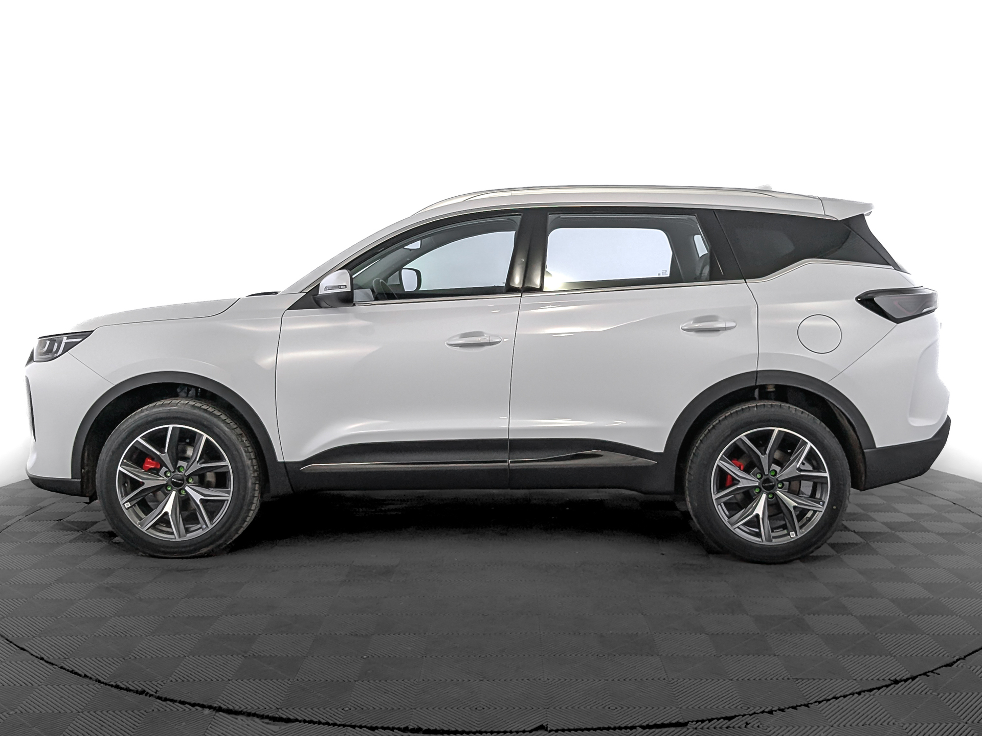 Фото Tenet T7 Active 1.6T/150 7RT 4WD