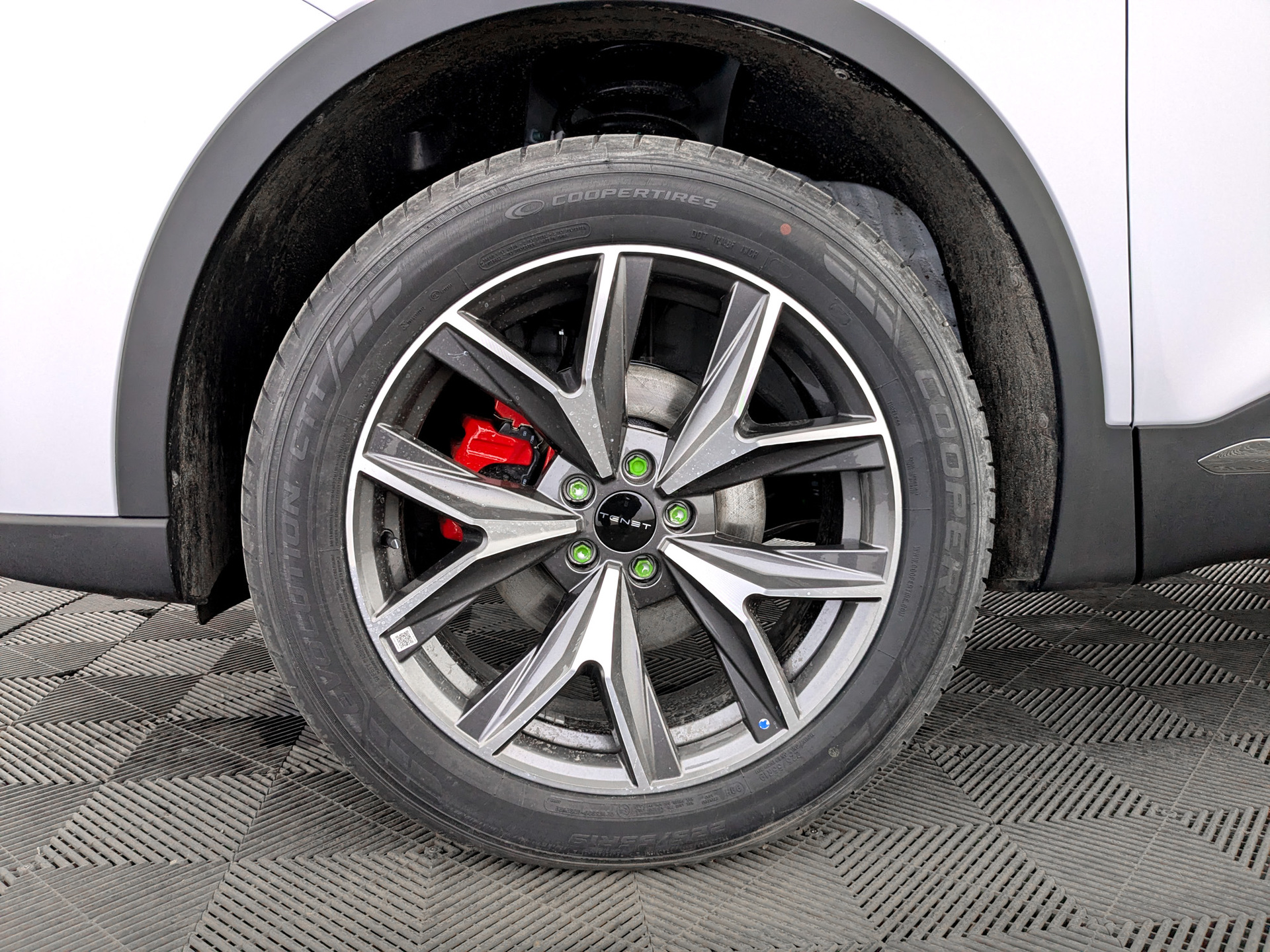 Фото Tenet T7 Active 1.6T/150 7RT 4WD