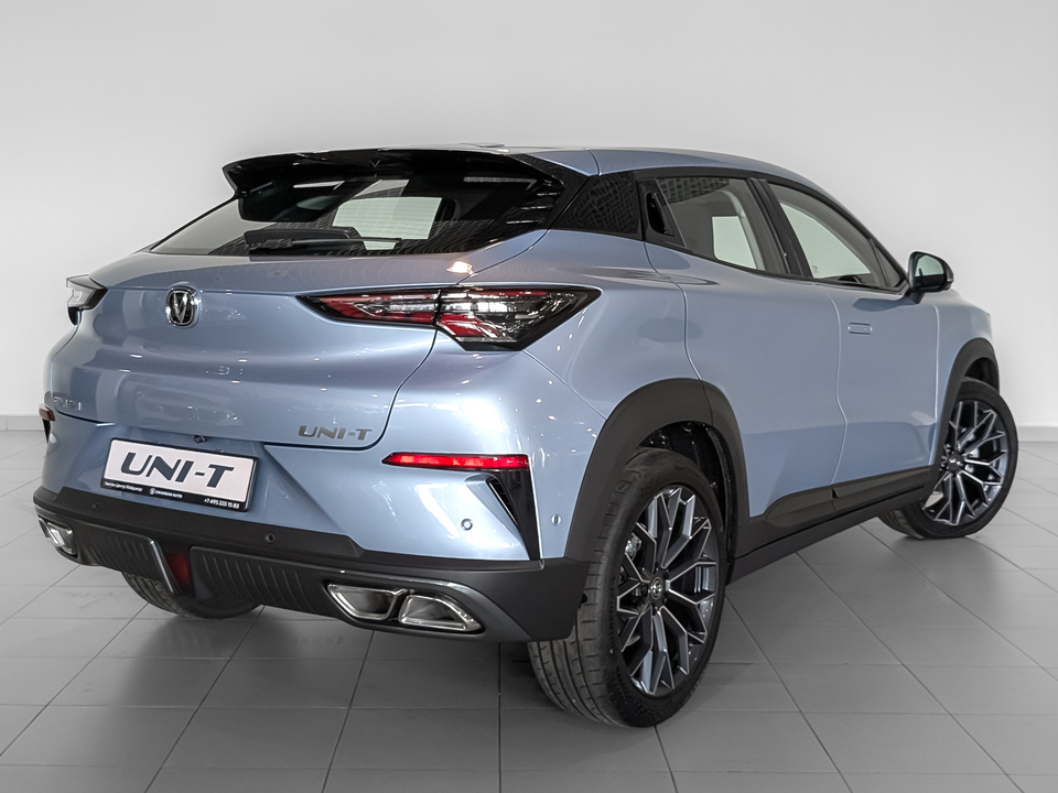 Changan UNI-T Техно 1.5T/167 7RT Передний привод