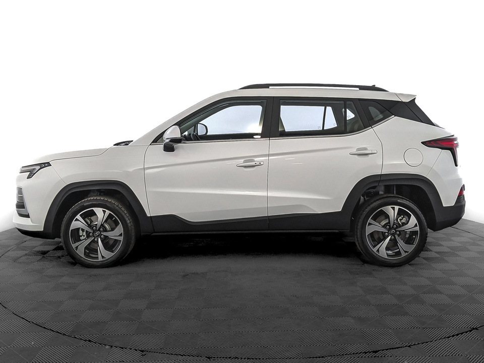 Москвич 3 Стандарт Плюс 1.5T/136 CVT 5D
