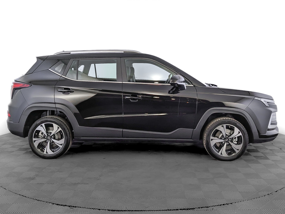Москвич 3 Комфорт с телематикой 1.5T/136 CVT 5D