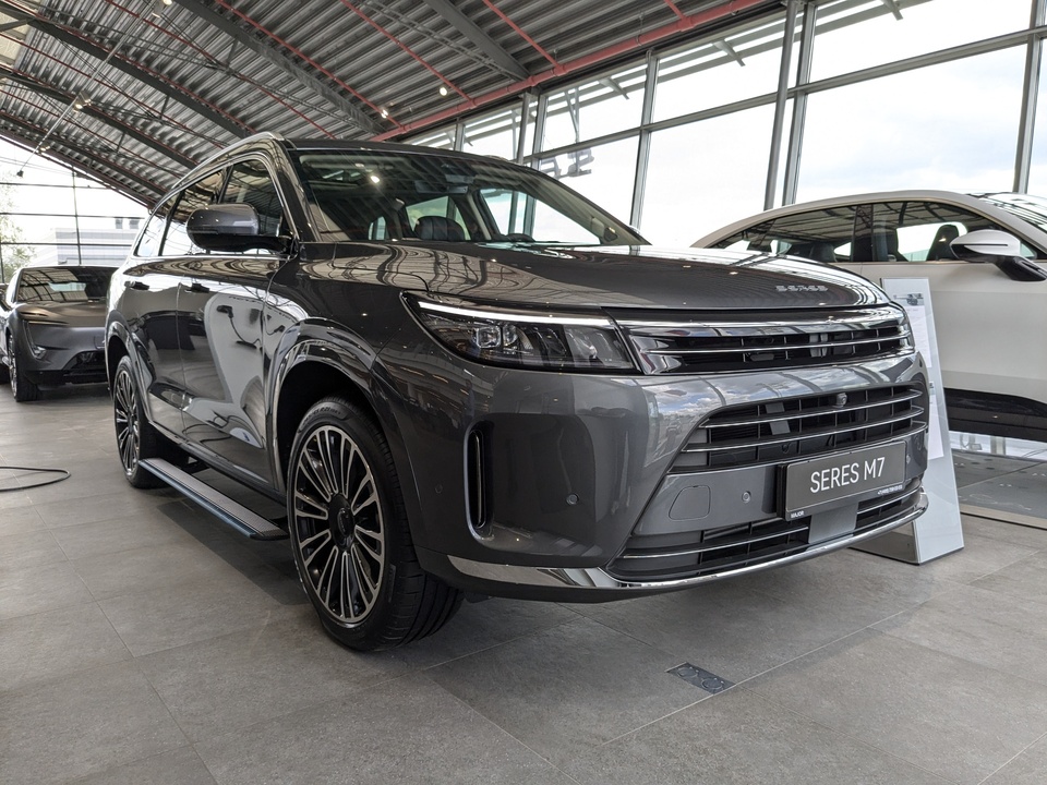 Seres M7 MAX 5 Seats 1.5ELH/439 40кВт 4WD