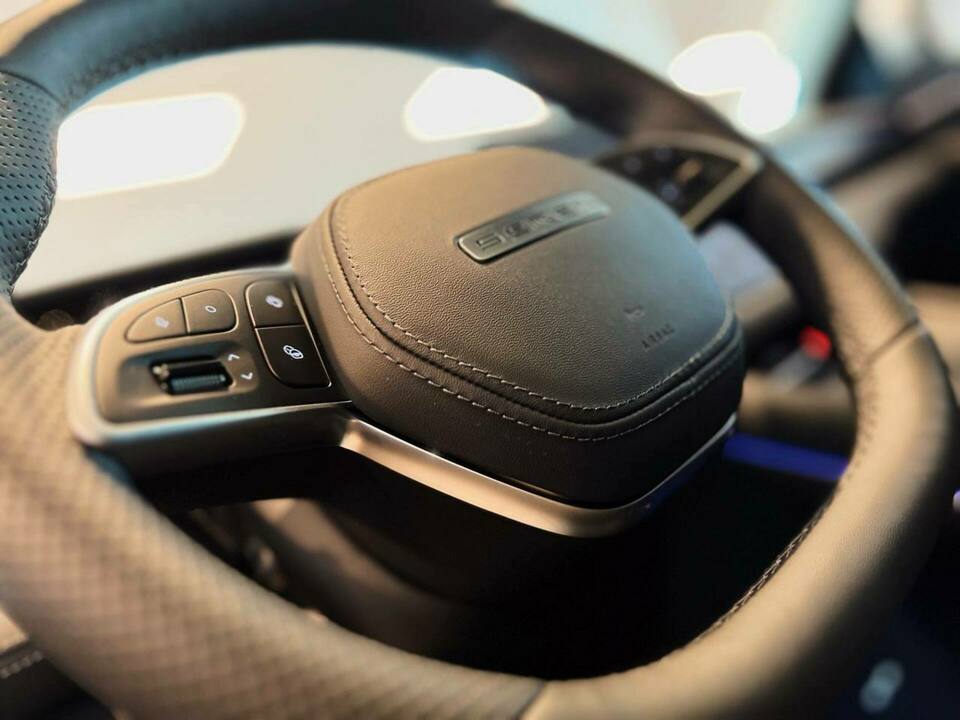 Seres M7 MAX 5 Seats 1.5ELH/439 40кВт 4WD