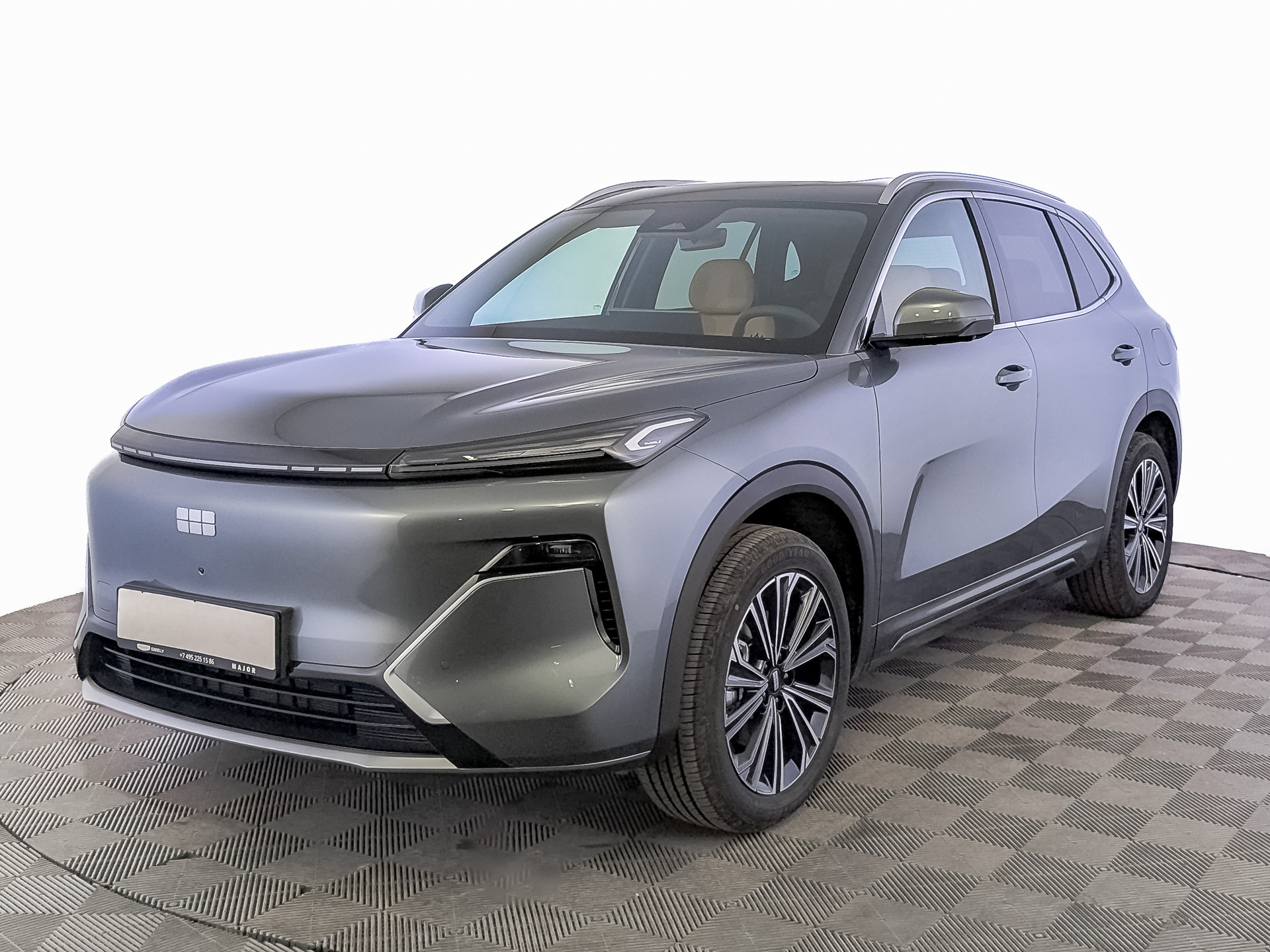 Фото Geely EX5 EM-i PHEV Max 1.5H/167 DHT 18.4кВт 2WD