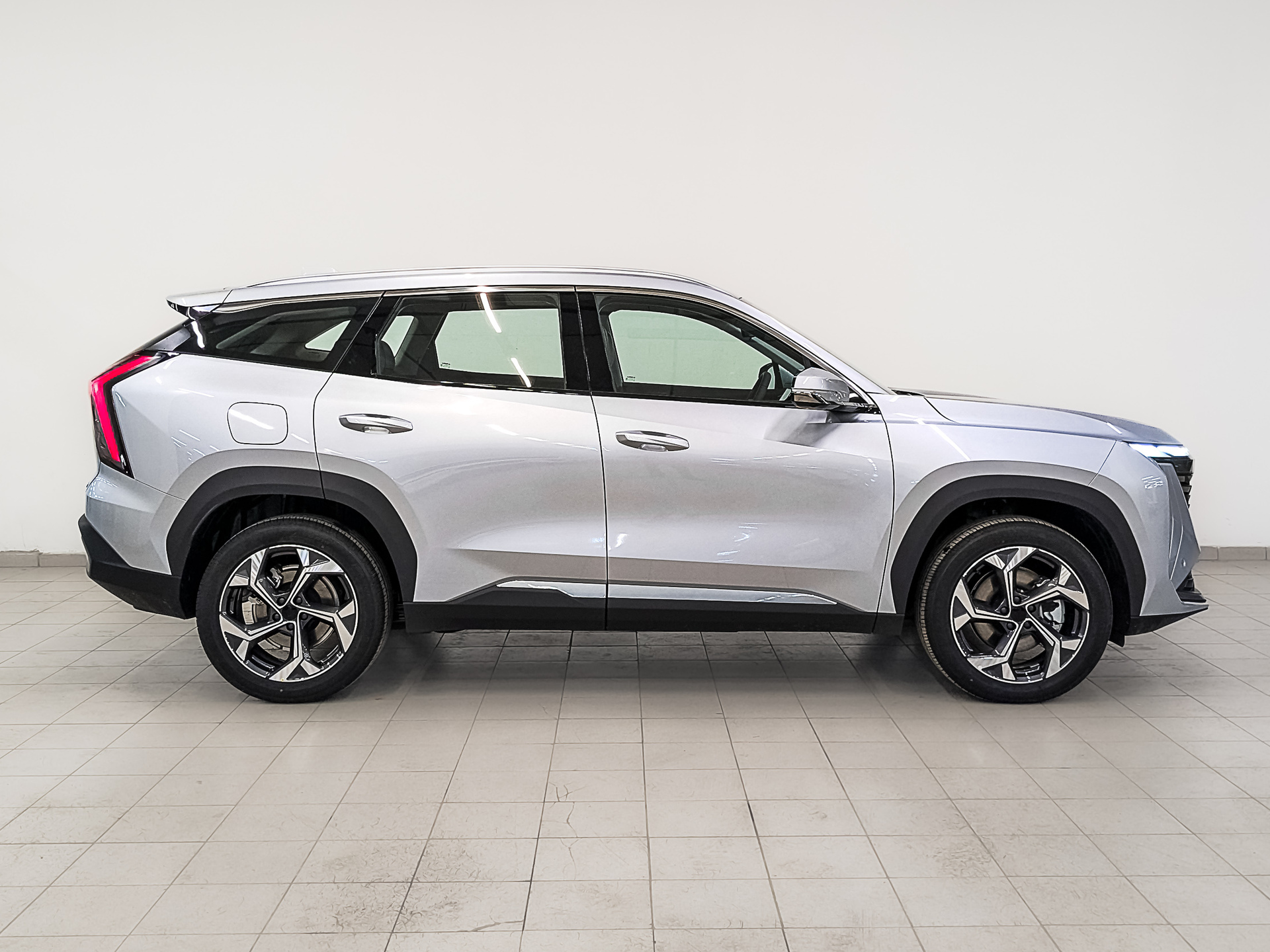 Фото Geely Atlas Flagship 2.0T/200 8AT 4WD