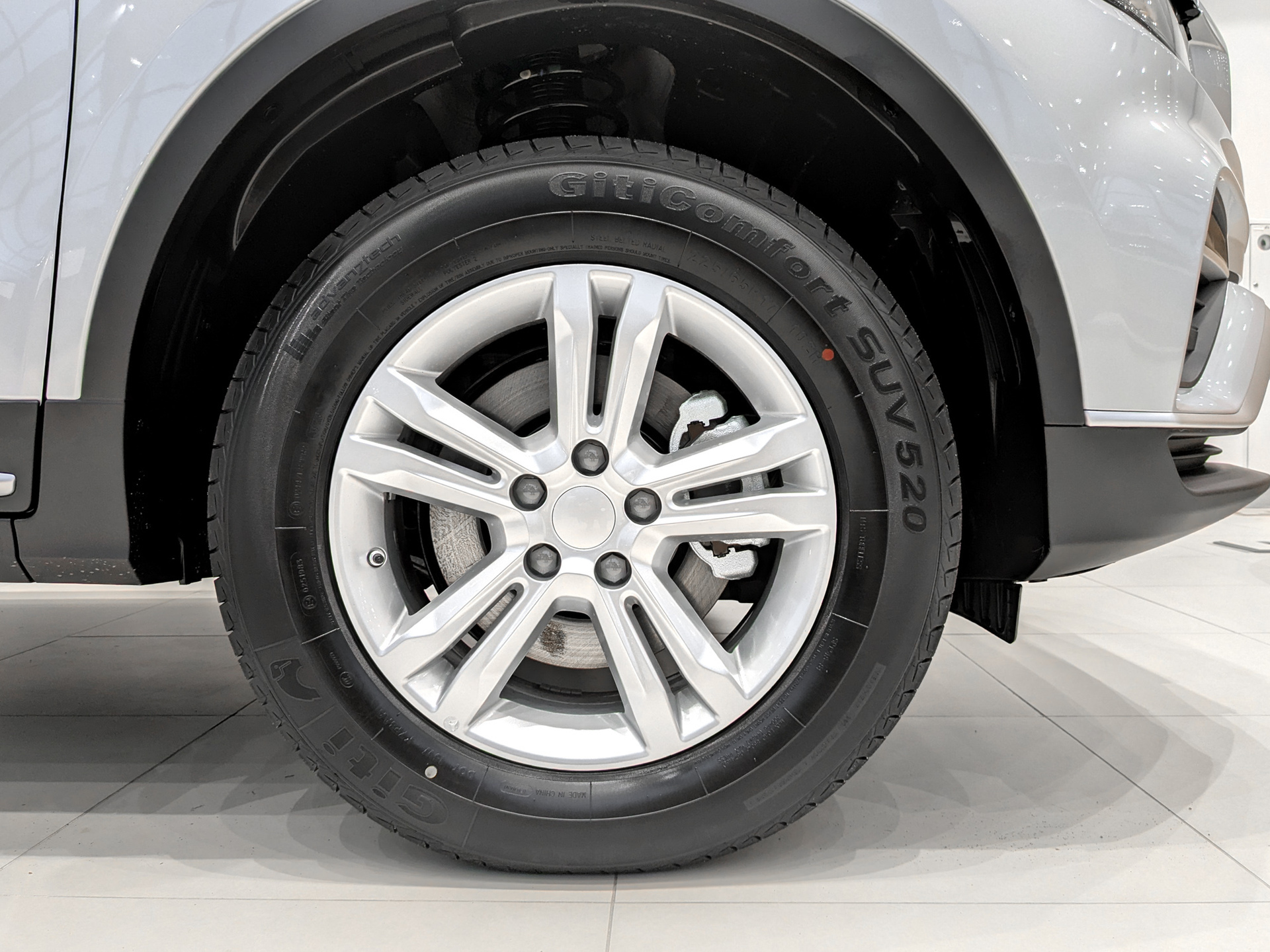 Фото Belgee X70 FL Style 1.5T/150 7RT 4WD