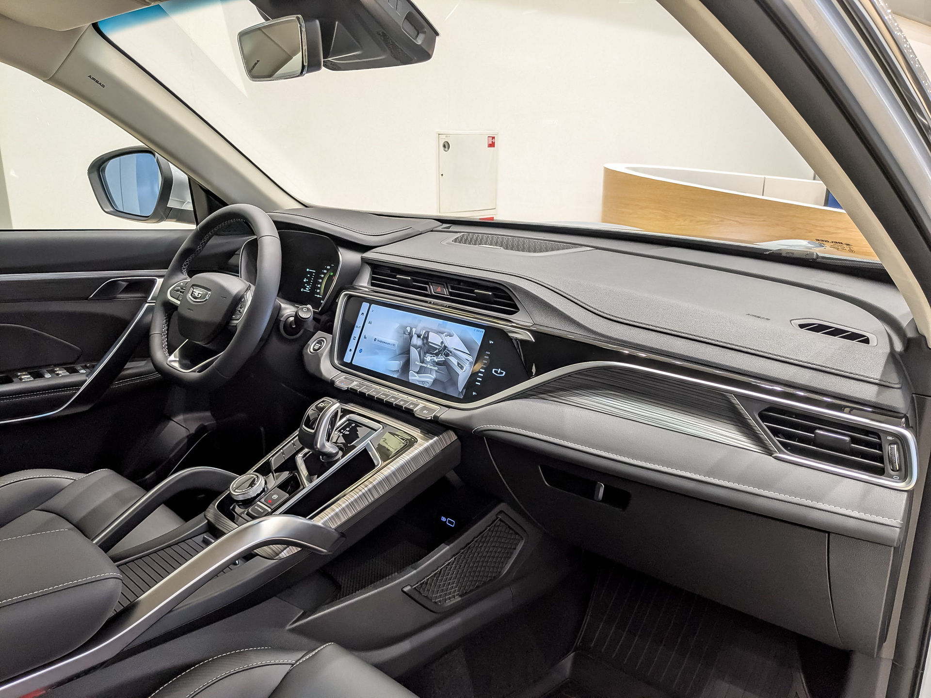 Фото Belgee X70 FL Style 1.5T/150 7RT 4WD
