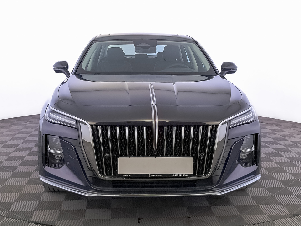 Hongqi H5 Deluxe 2.0T/218 8AT 4D