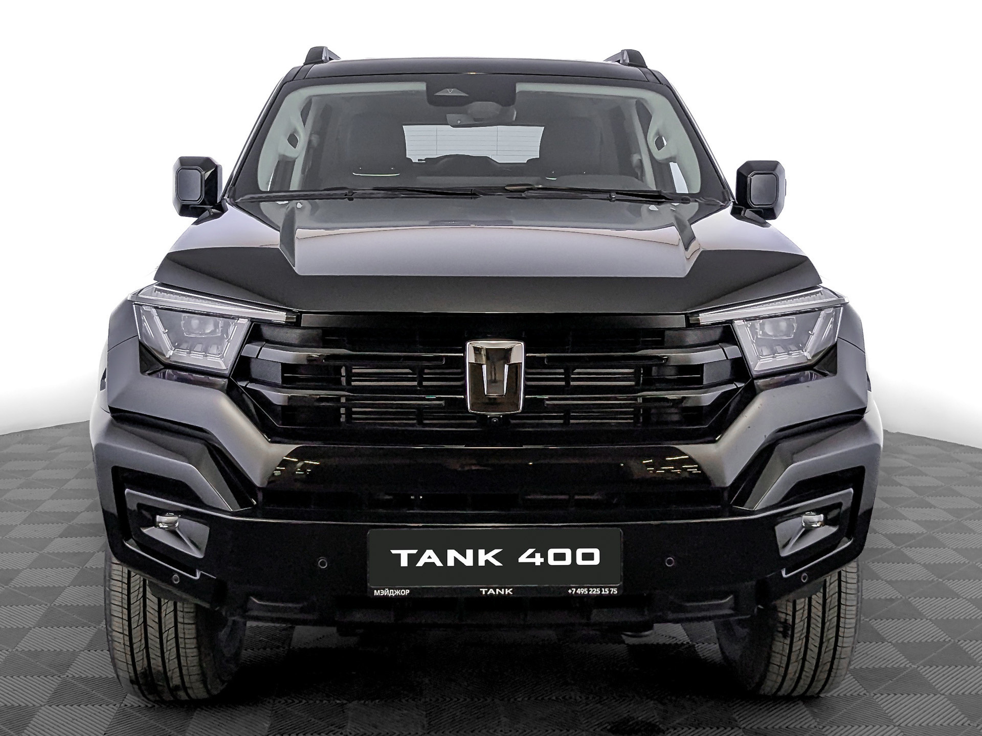Фото Tank 400 Премиум (Premium) 2.0T/245 9AT 4WD