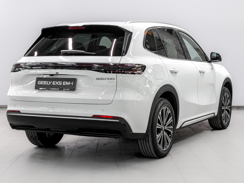 Geely EX5 EM-i PHEV Max 1.5H/167 DHT 18.4кВт 2WD