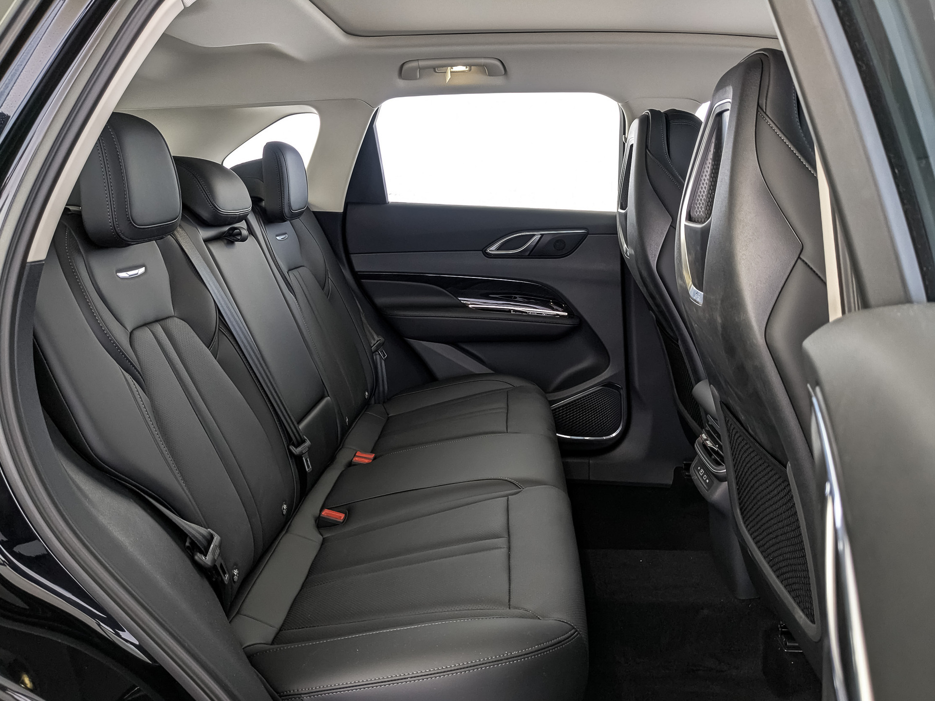 Фото Hongqi HS3 Comfort 1.5Т/156 7RT FWD