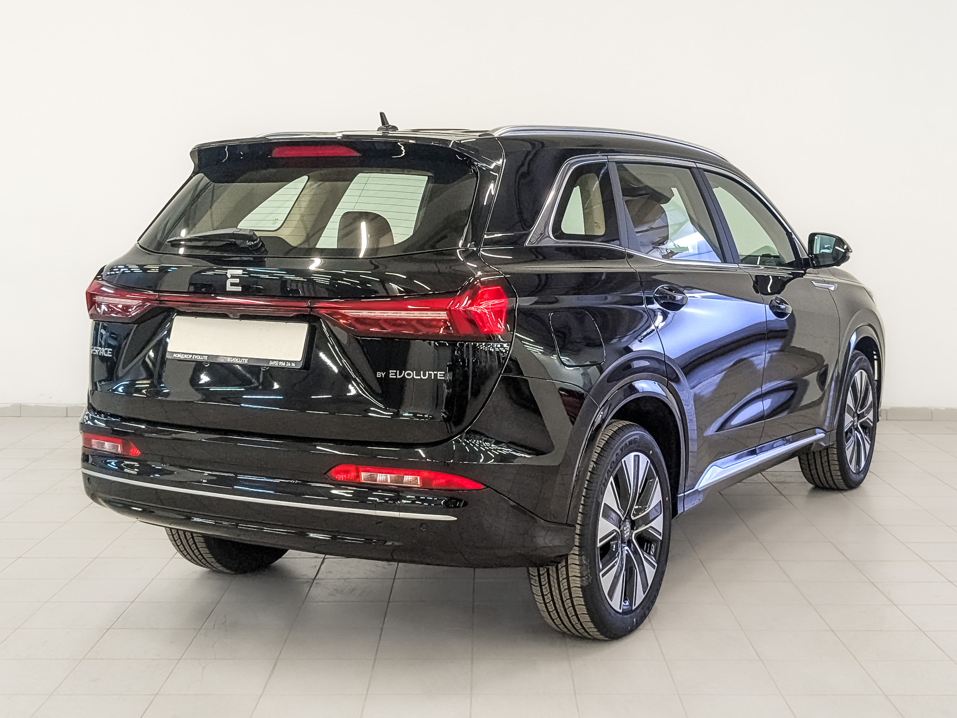 Фото Evolute i-SPACE FL 1.5ELH/95 25кВт 4WD 5S