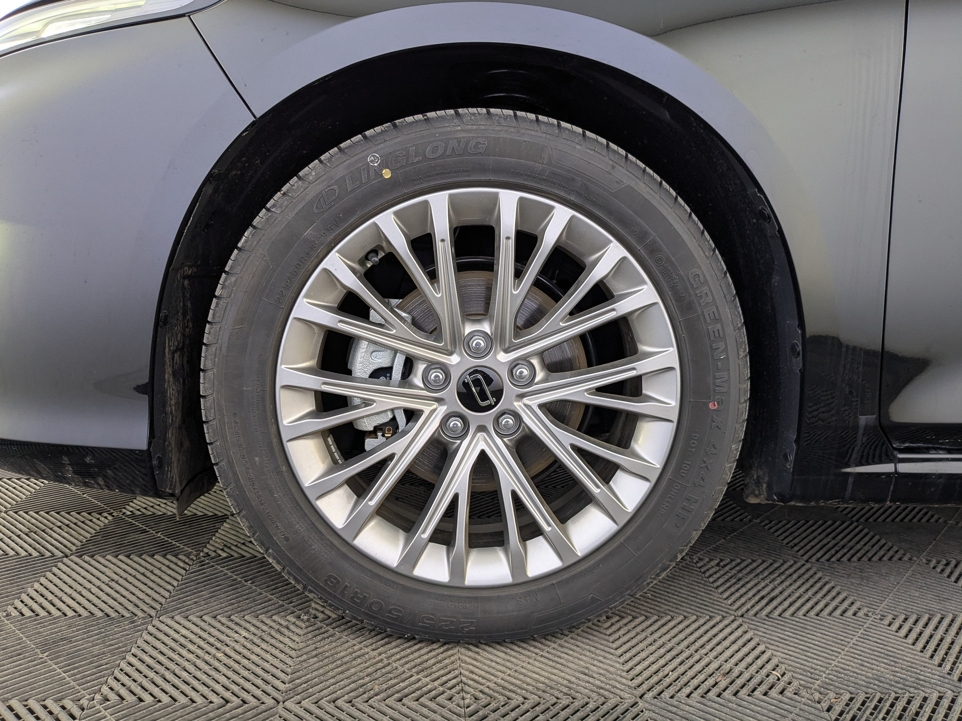 Фото FAW Bestune B70 Престиж 1.5T/160 7РТ 5Л