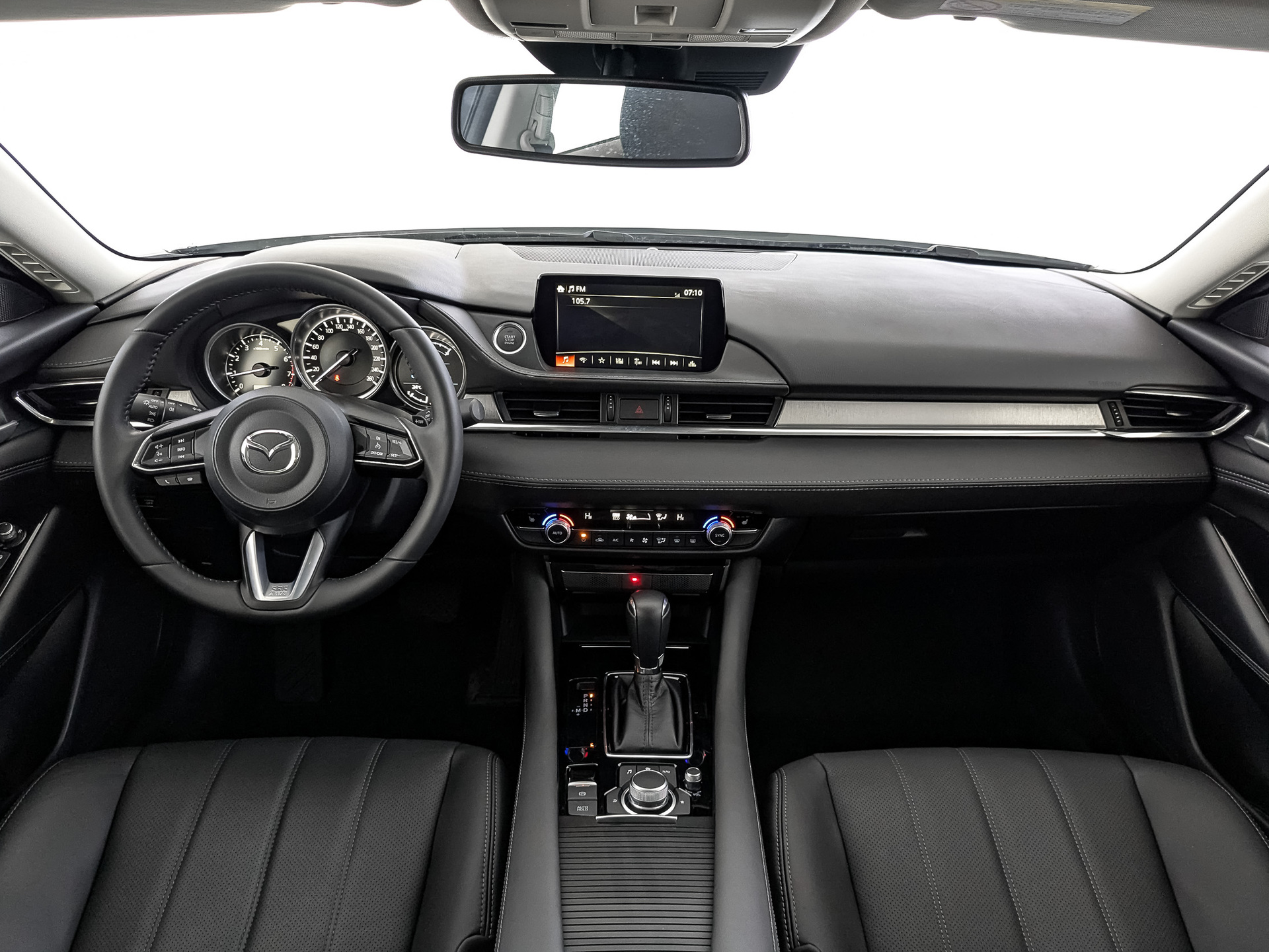 Фото Mazda Atenza Blue Sky Sport2.5L/192 6AT 4D