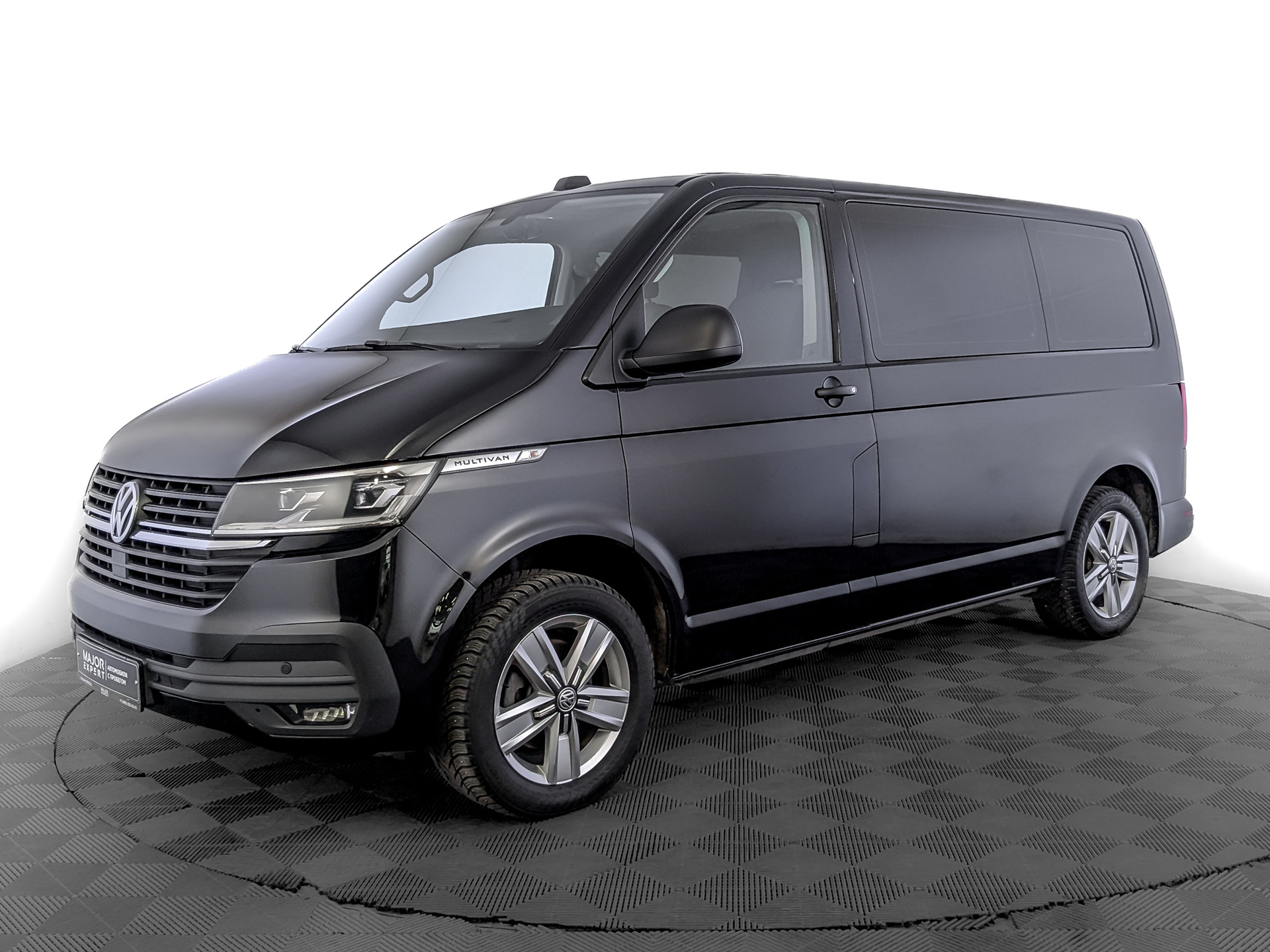 VOLKSWAGEN Multivan 2.00 (150 л.с), автомат, 2021, пробег 68 484 км