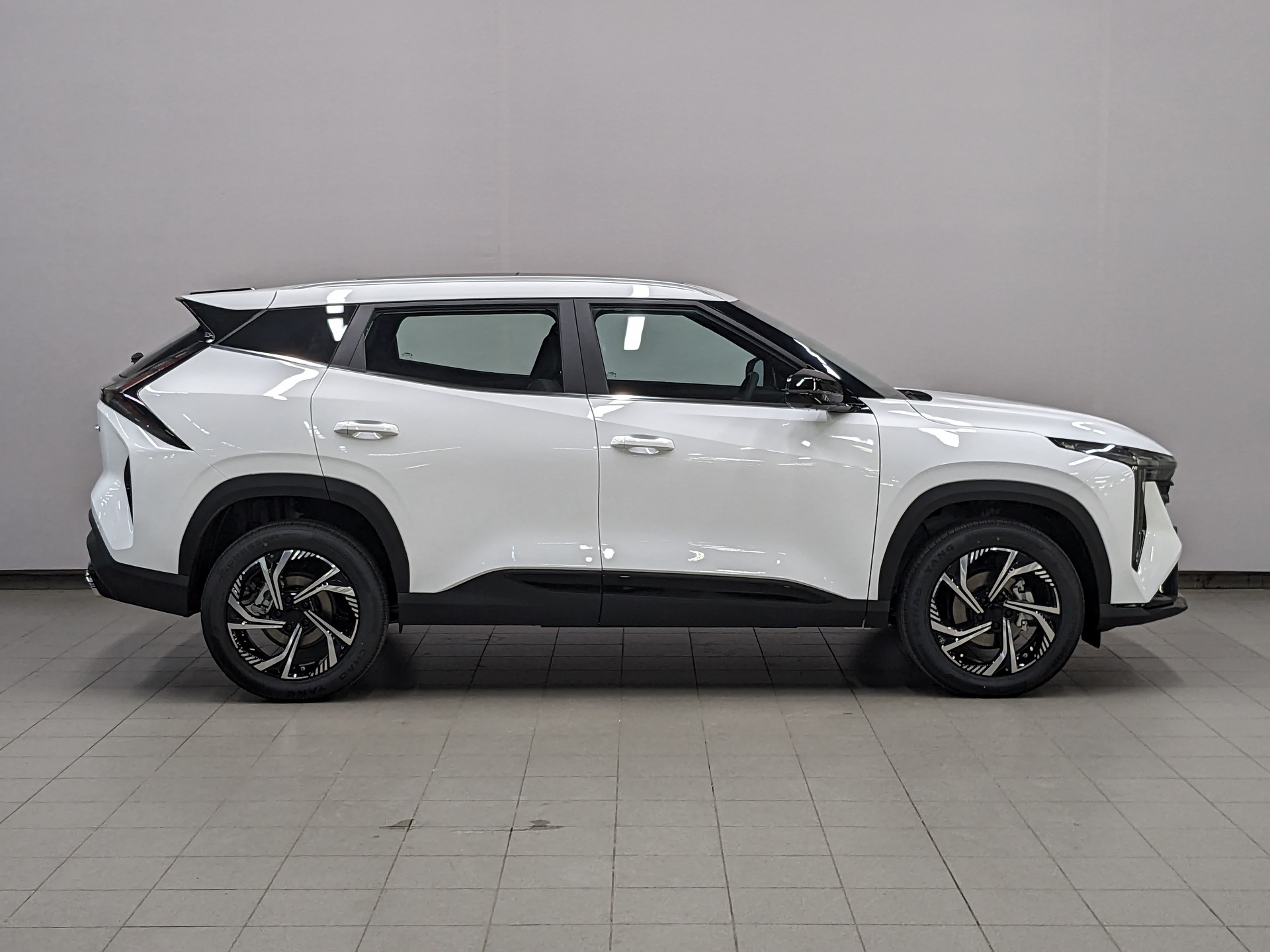 Фото Geely Cityray (G426) Luxury 1.5T/147 7RT 2WD