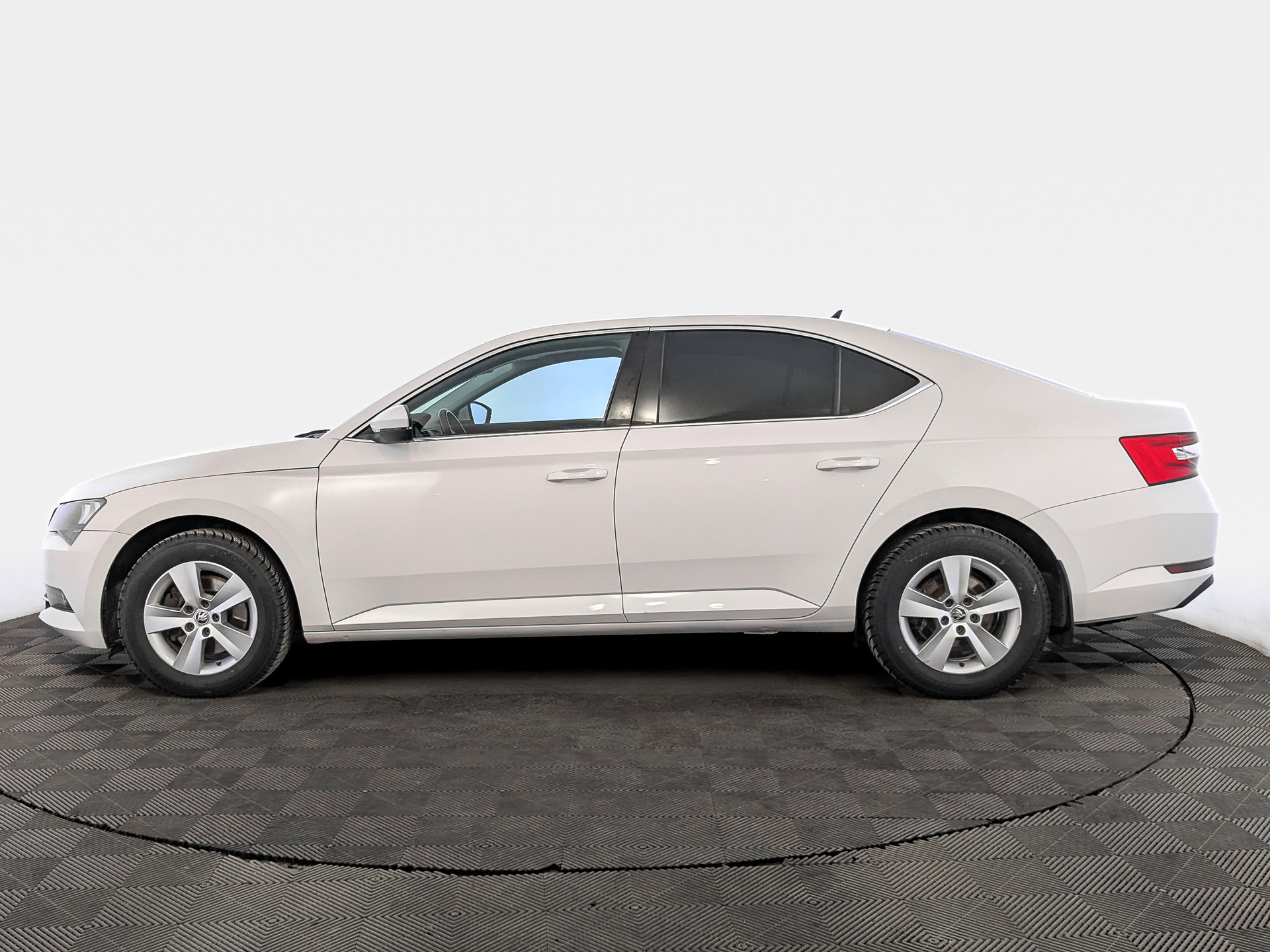 Шкода с пробегом в Москве