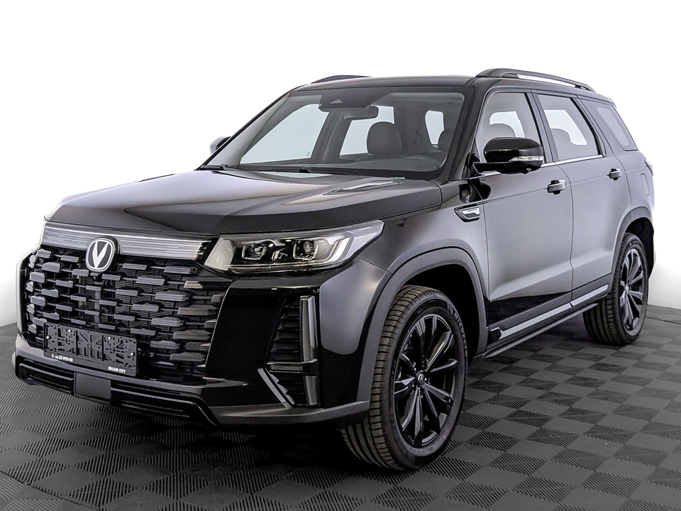 Changan CS95FL Техно Black Edition 2.0T/226 8AT Полный привод