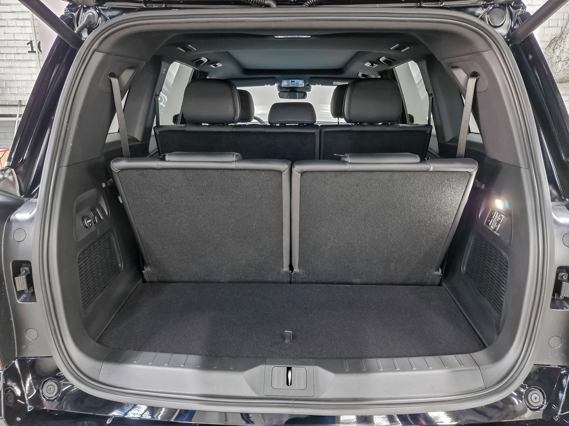 Фото GAC GS8 FL GX Premium 2.0T/231 8AT 4WD 7S