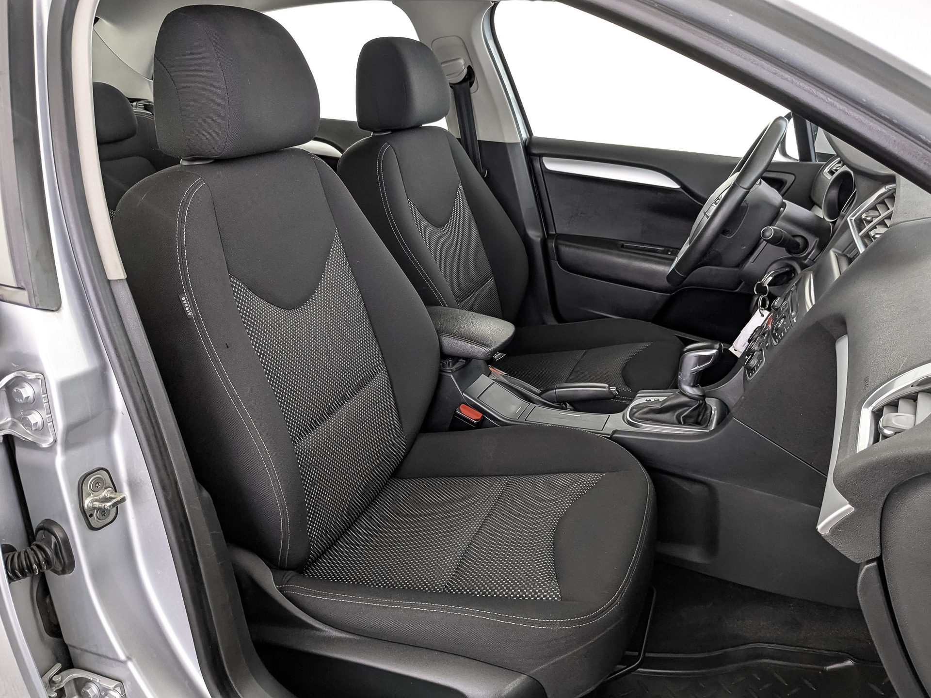 CITROEN C4 1.60 (115 л.с), автомат, 2020, пробег 33 548 км