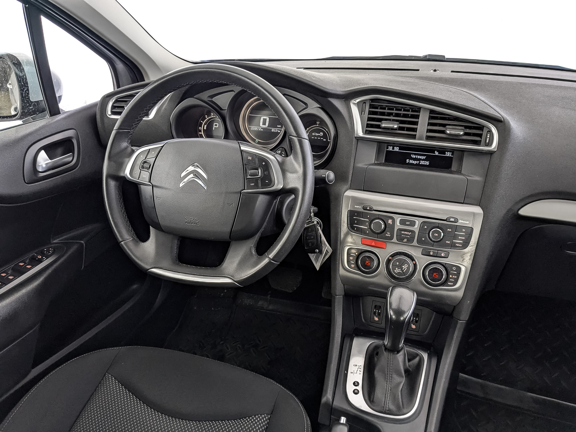 CITROEN C4 1.60 (115 л.с), автомат, 2020, пробег 33 548 км