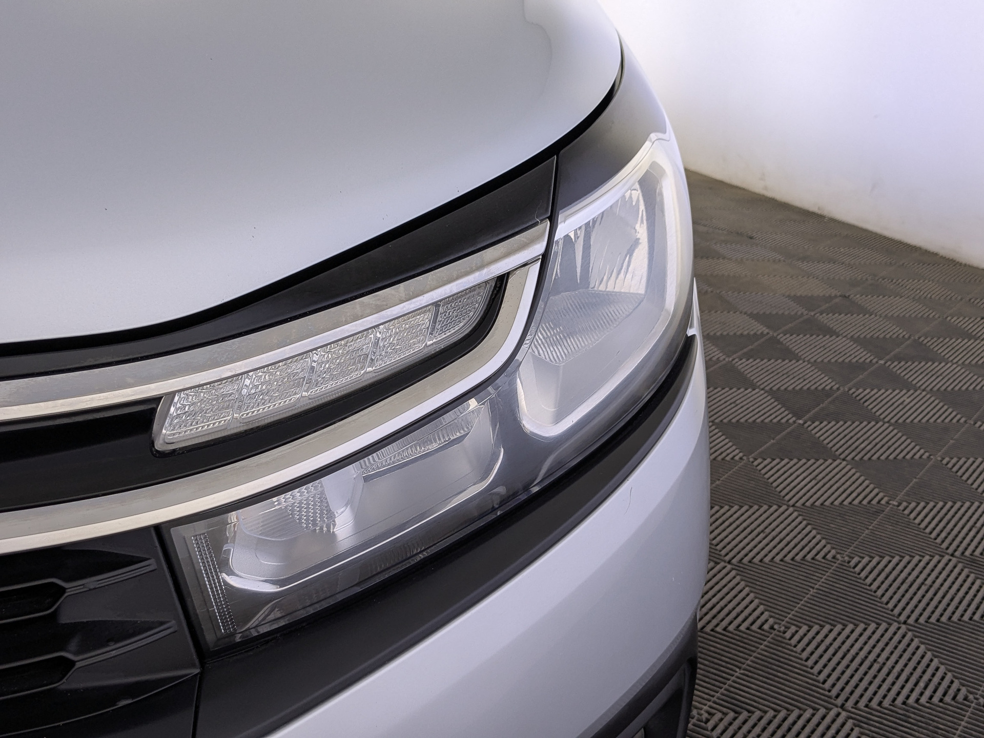 CITROEN C4 1.60 (115 л.с), автомат, 2020, пробег 98 568 км