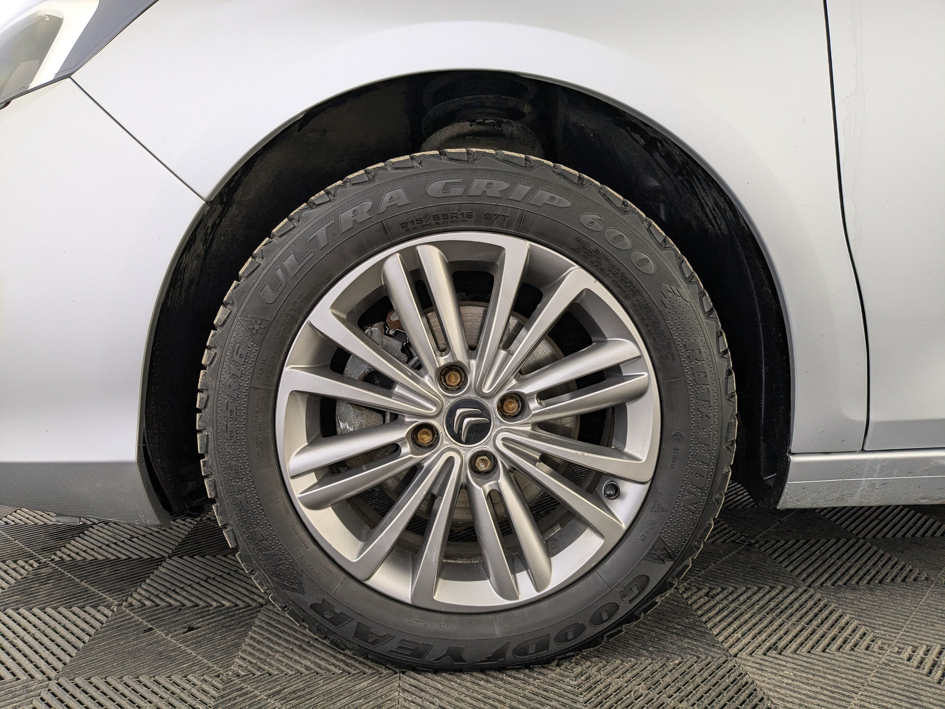 CITROEN C4 1.60 (115 л.с), автомат, 2020, пробег 98 568 км