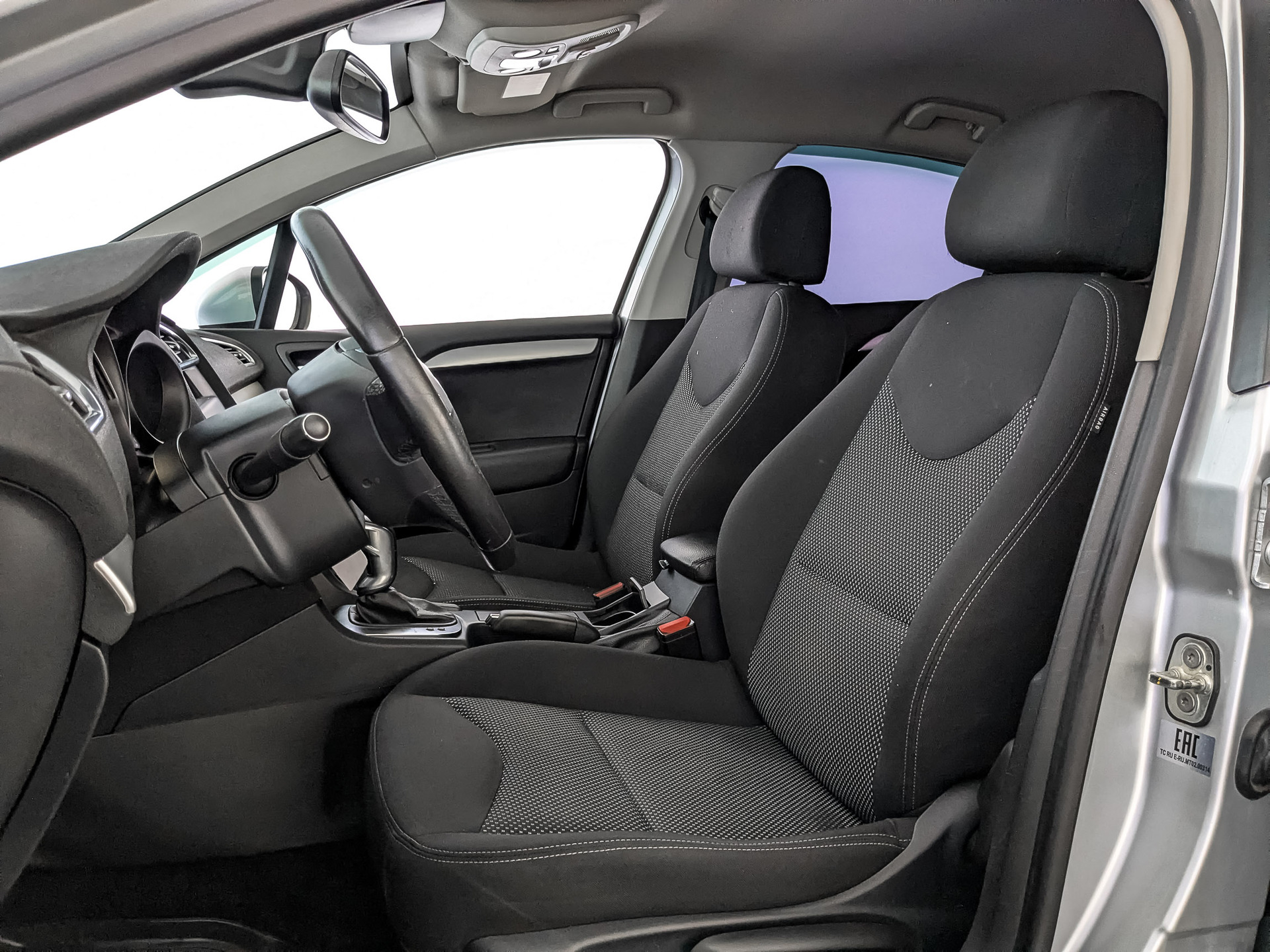 CITROEN C4 1.60 (115 л.с), автомат, 2020, пробег 98 568 км